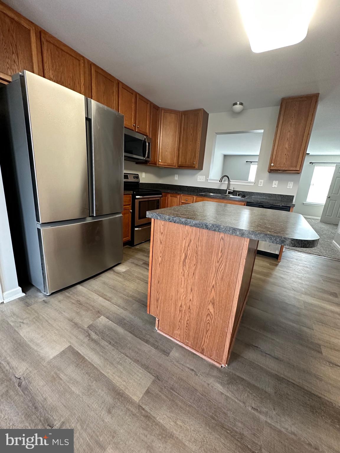 MANOR PARK - Residential Lease