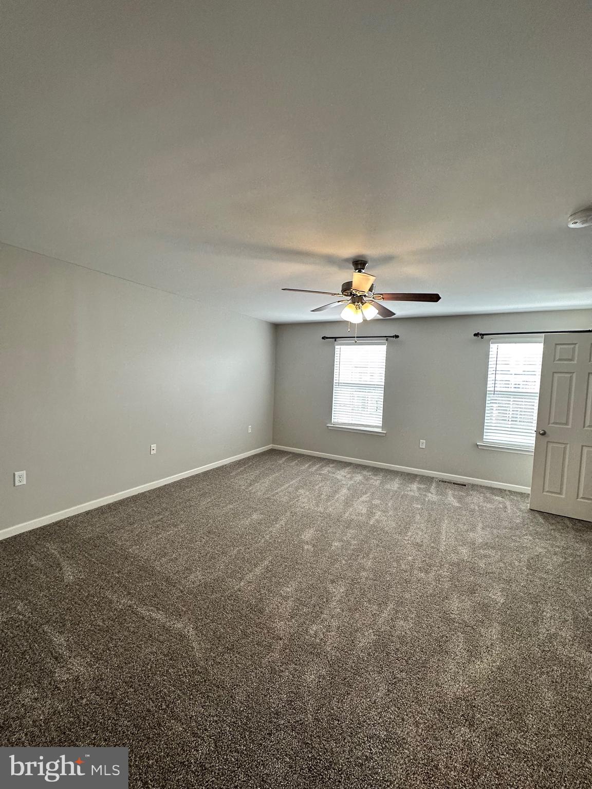 MANOR PARK - Residential Lease