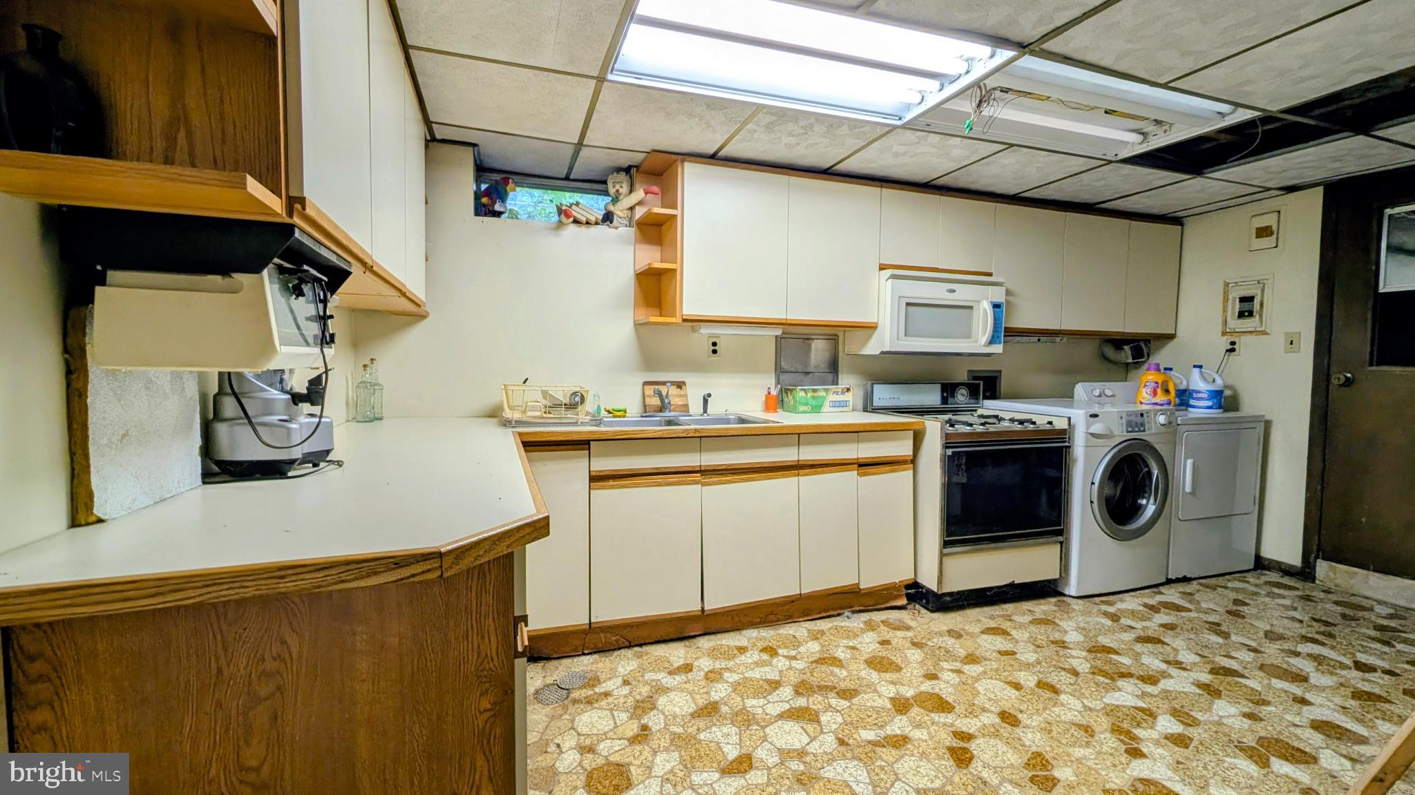 WOODLYN - Residential