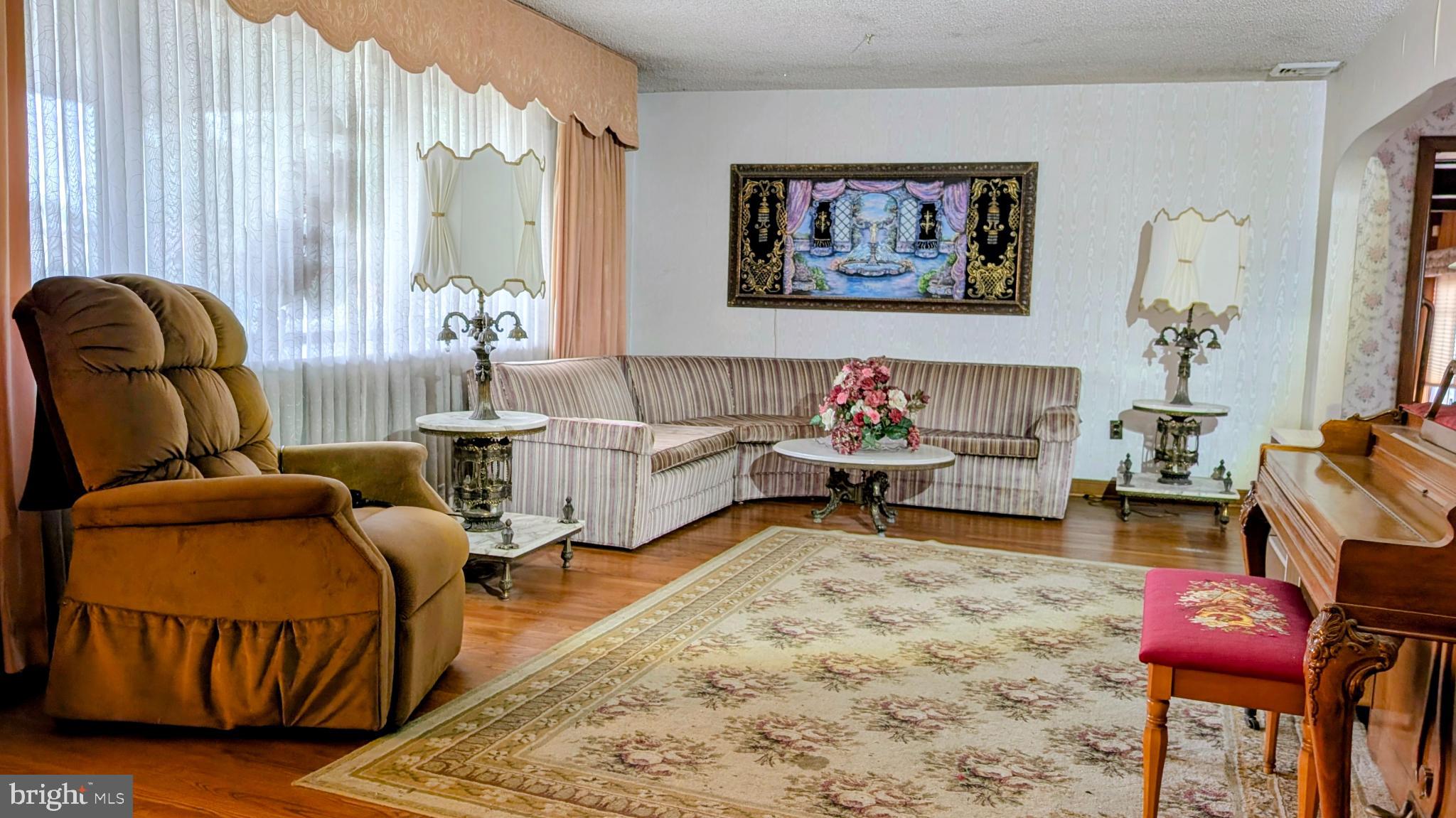 WOODLYN - Residential