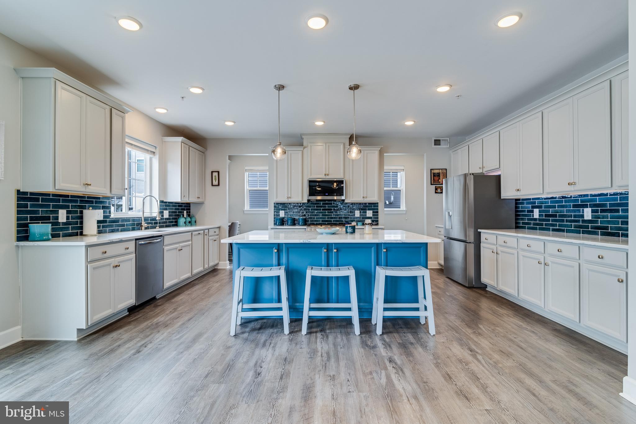 2280 DUNCAN LANE