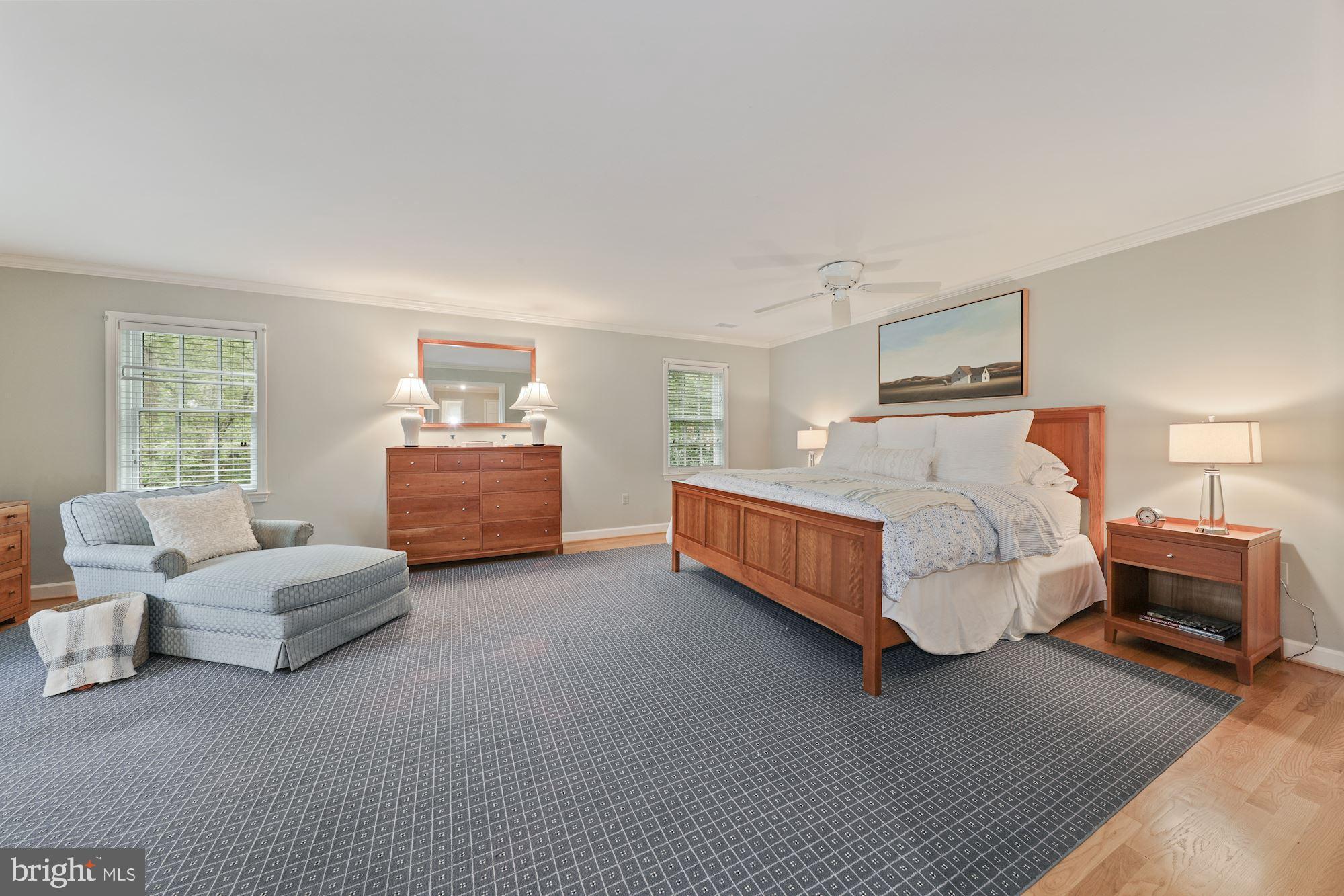 RIVER FALLS - Residential