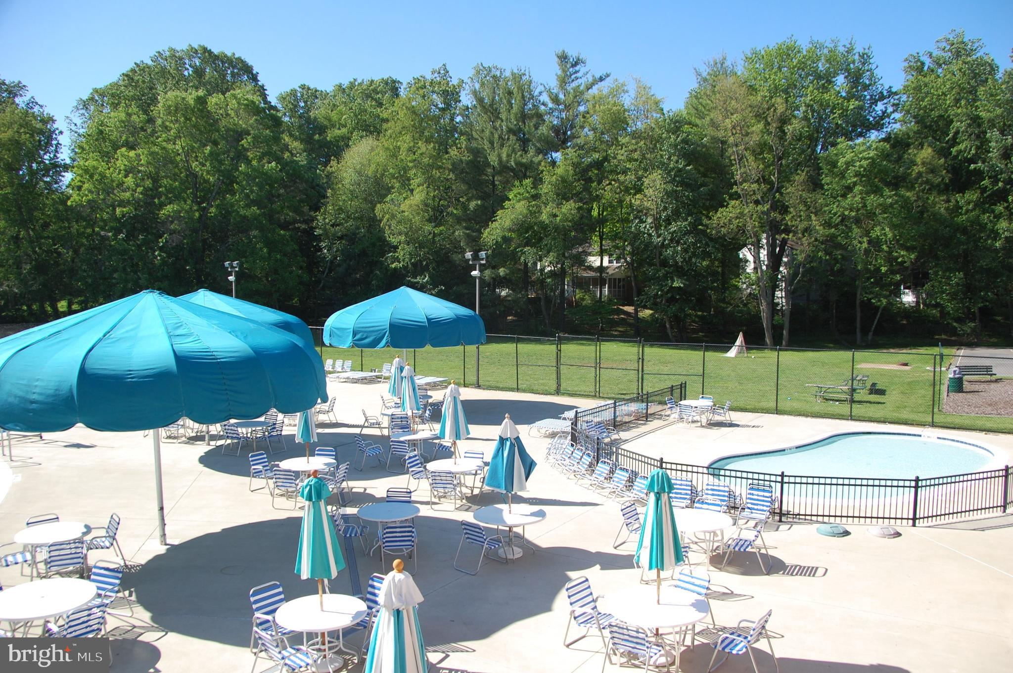 RIVER FALLS - Residential