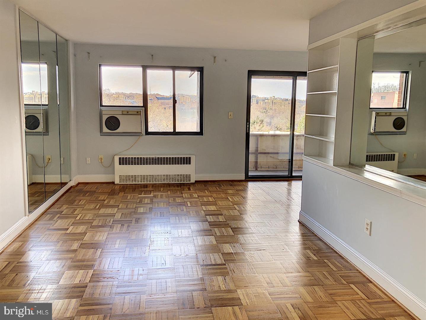 1573 N COLONIAL TERRACE 201-Y