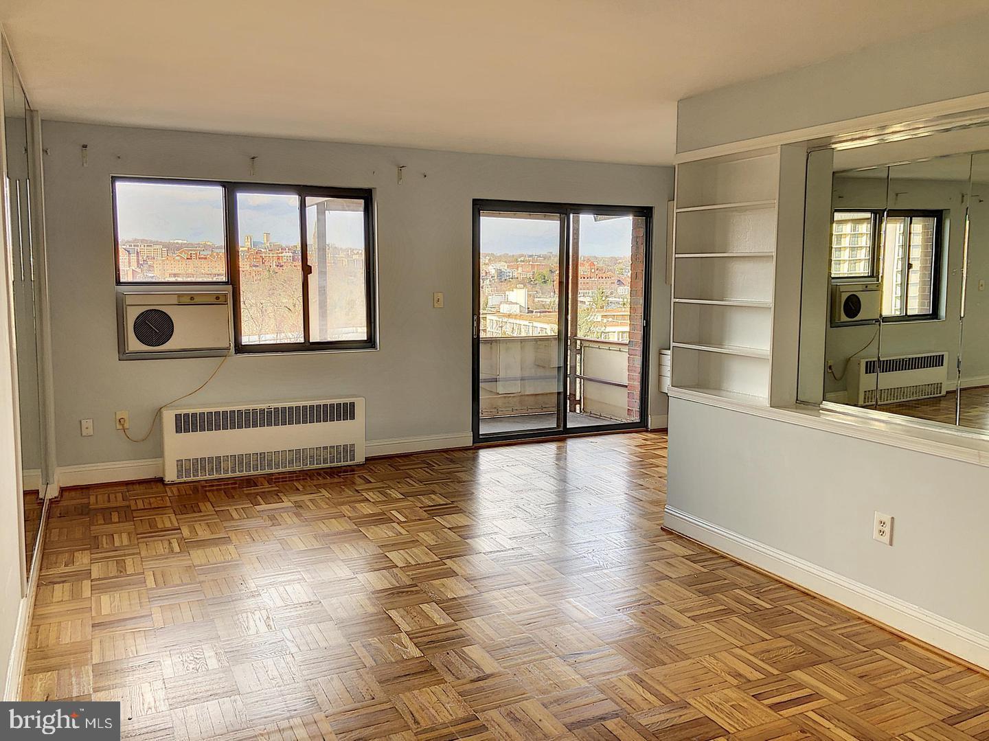 1573 N COLONIAL TERRACE 201-Y
