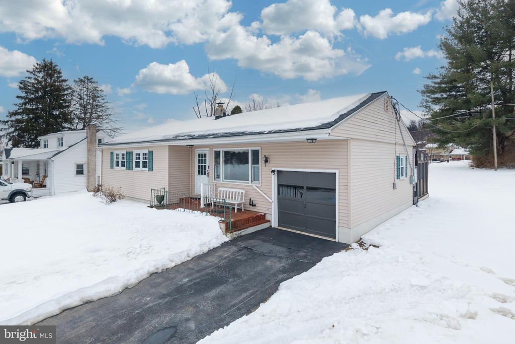 Photo of 129 Old State Road, READING, PA 19606 (MLS # PABK2068234)