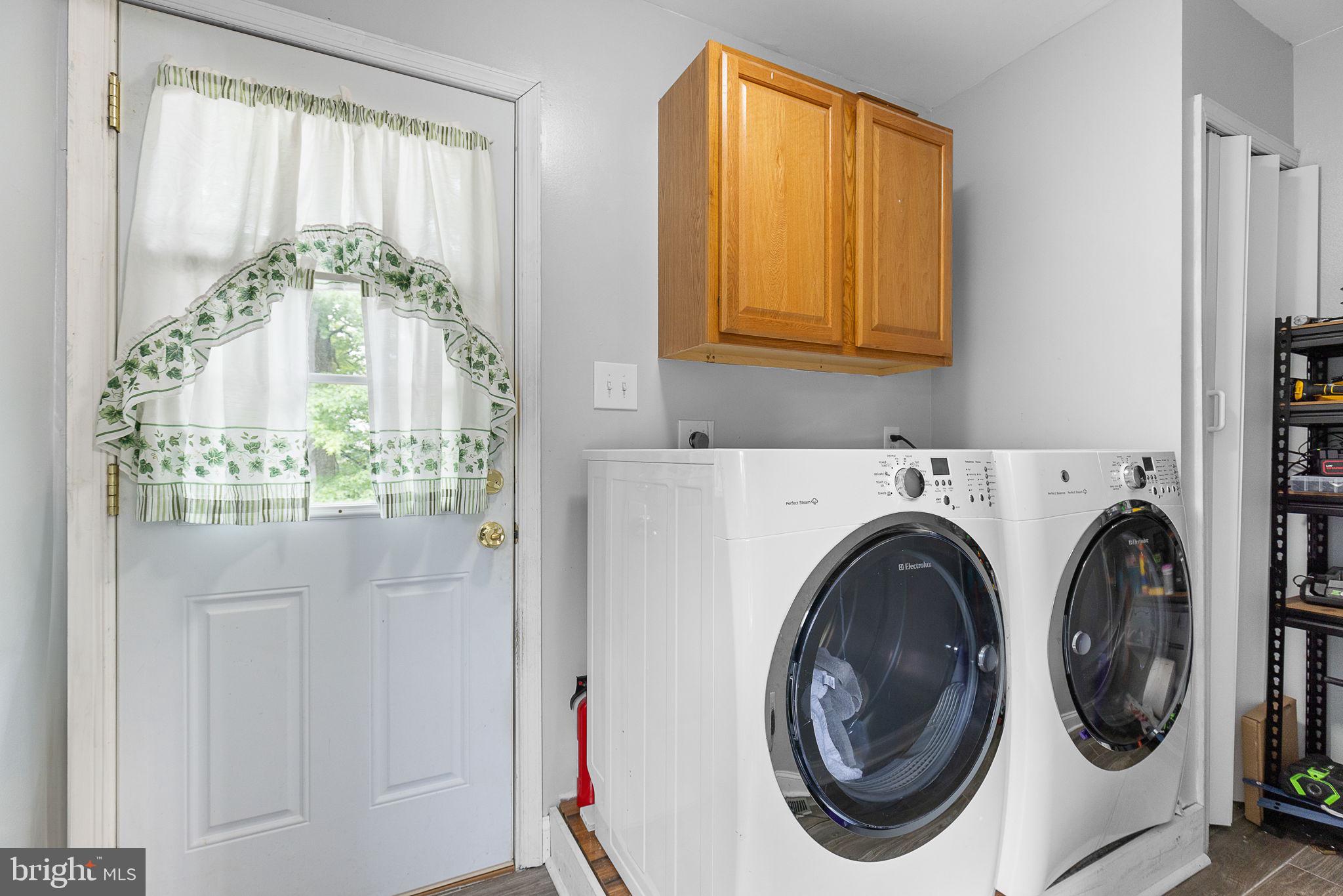 SHADOW WOODS - Residential