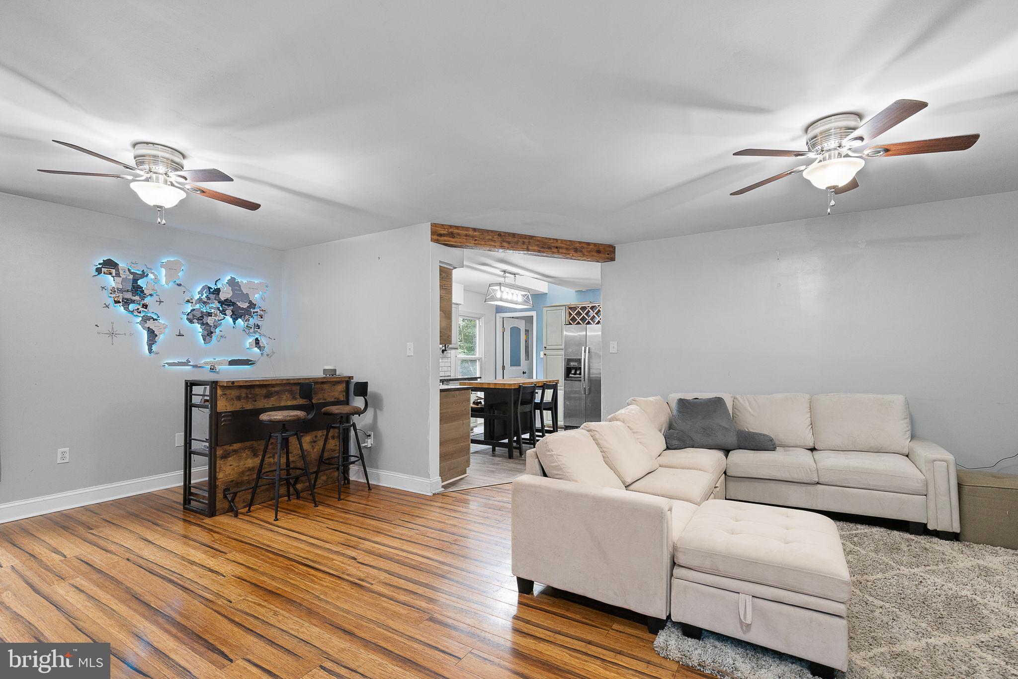 SHADOW WOODS - Residential