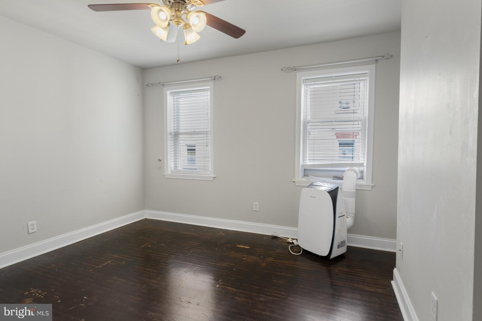 POWELTON VILLAGE - Residential Lease