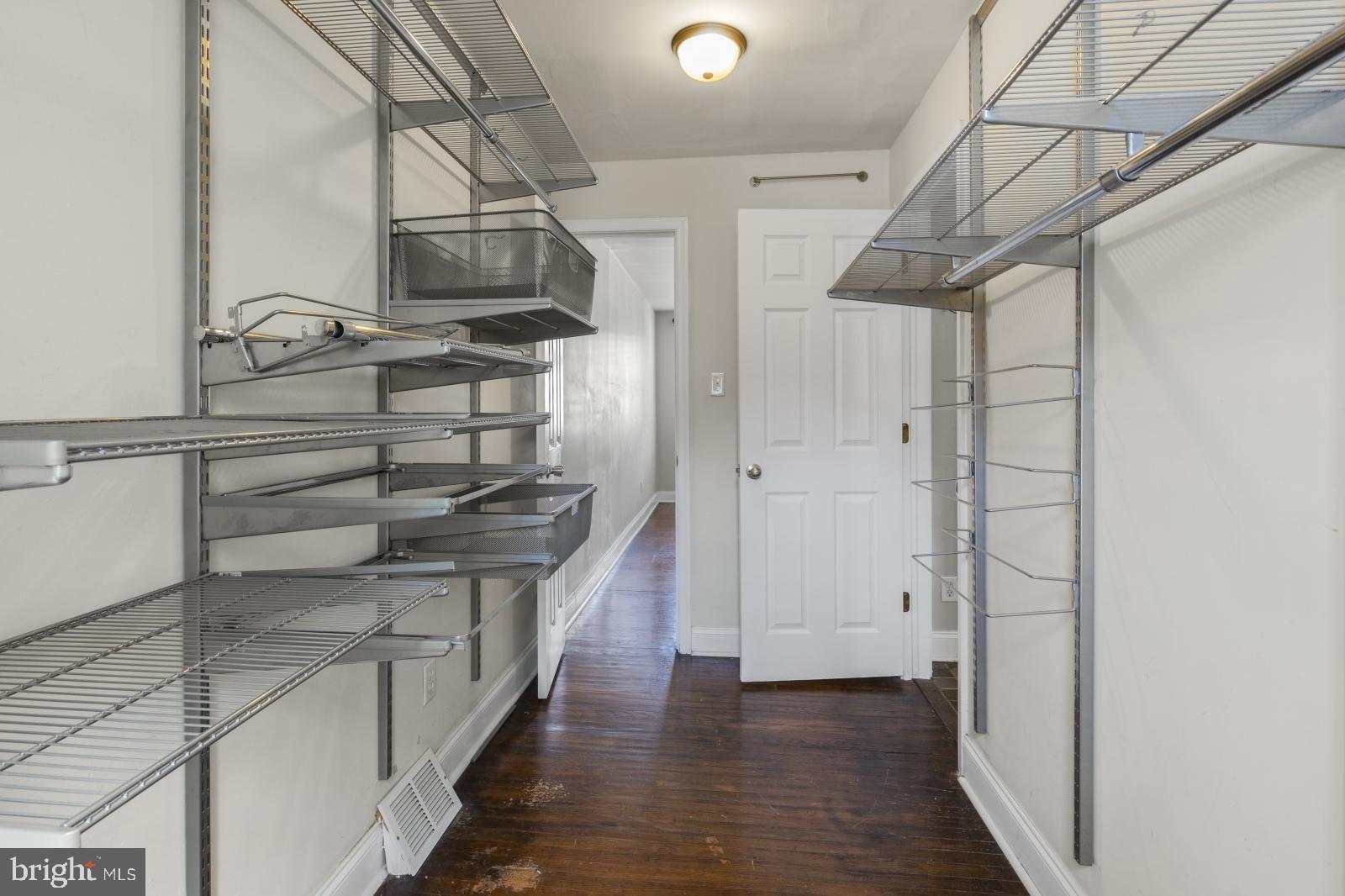 POWELTON VILLAGE - Residential Lease