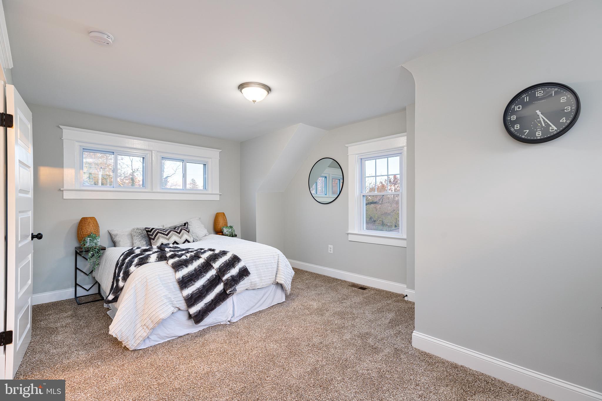 HOWARD PARK - Residential