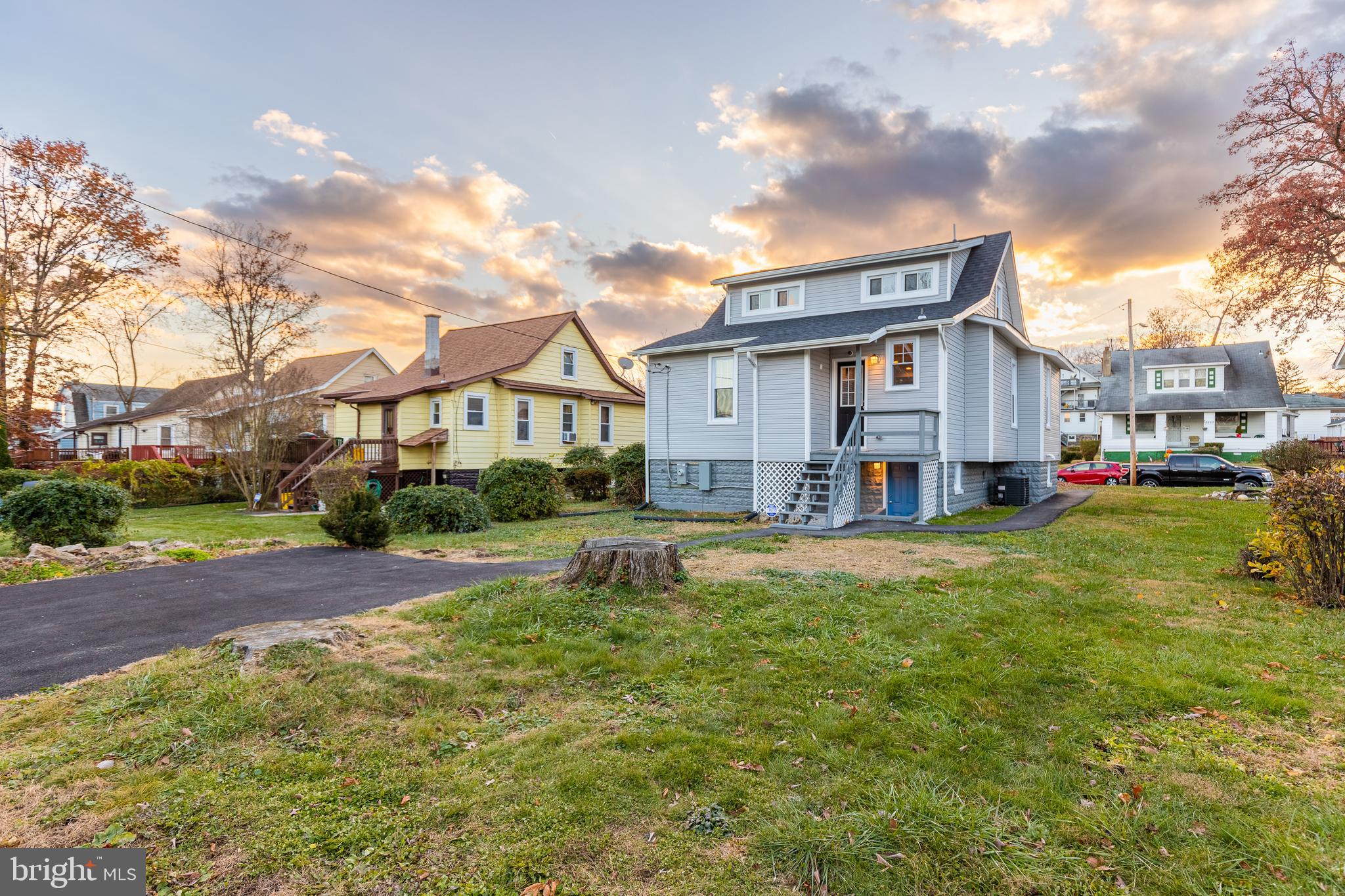 HOWARD PARK - Residential