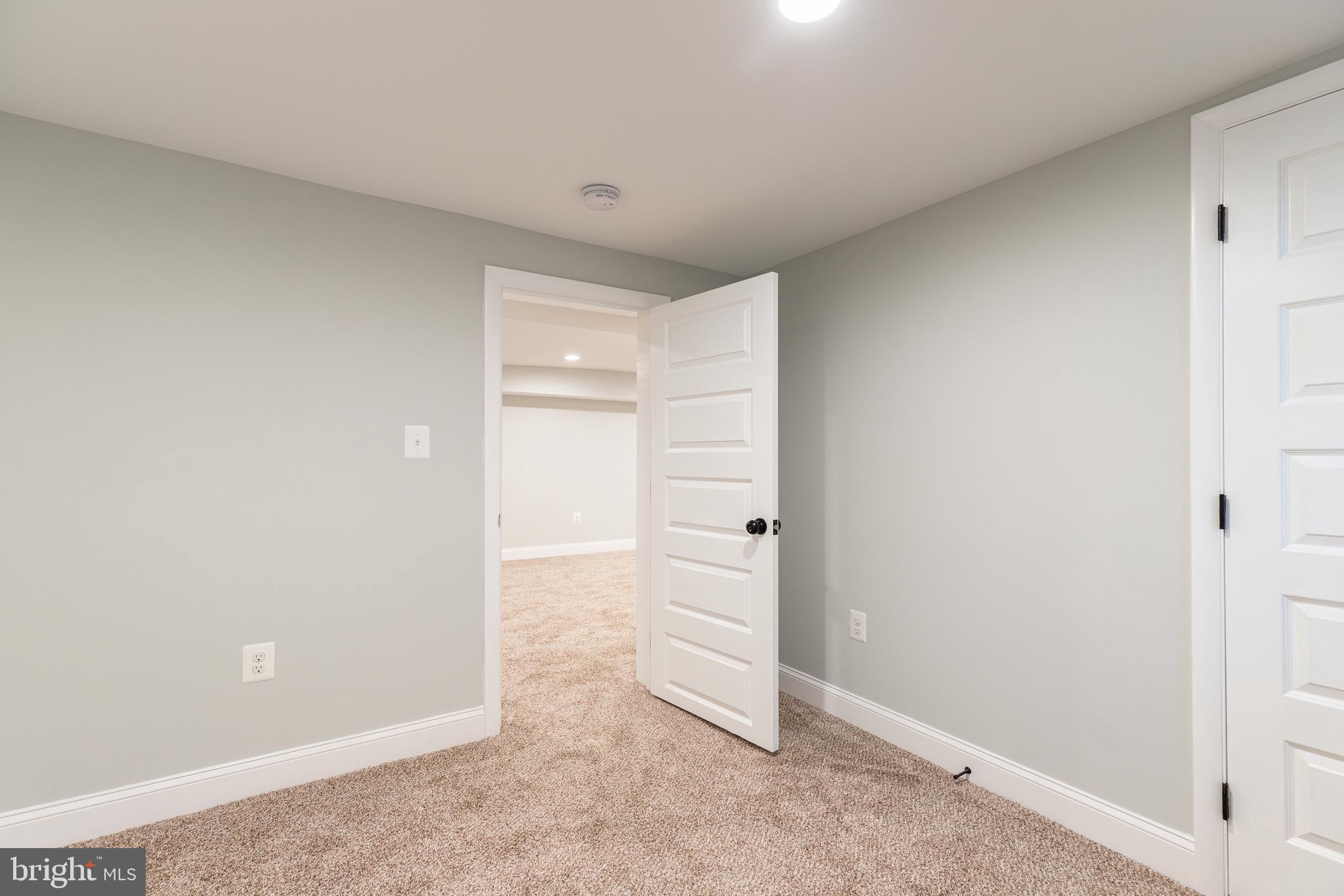 HOWARD PARK - Residential