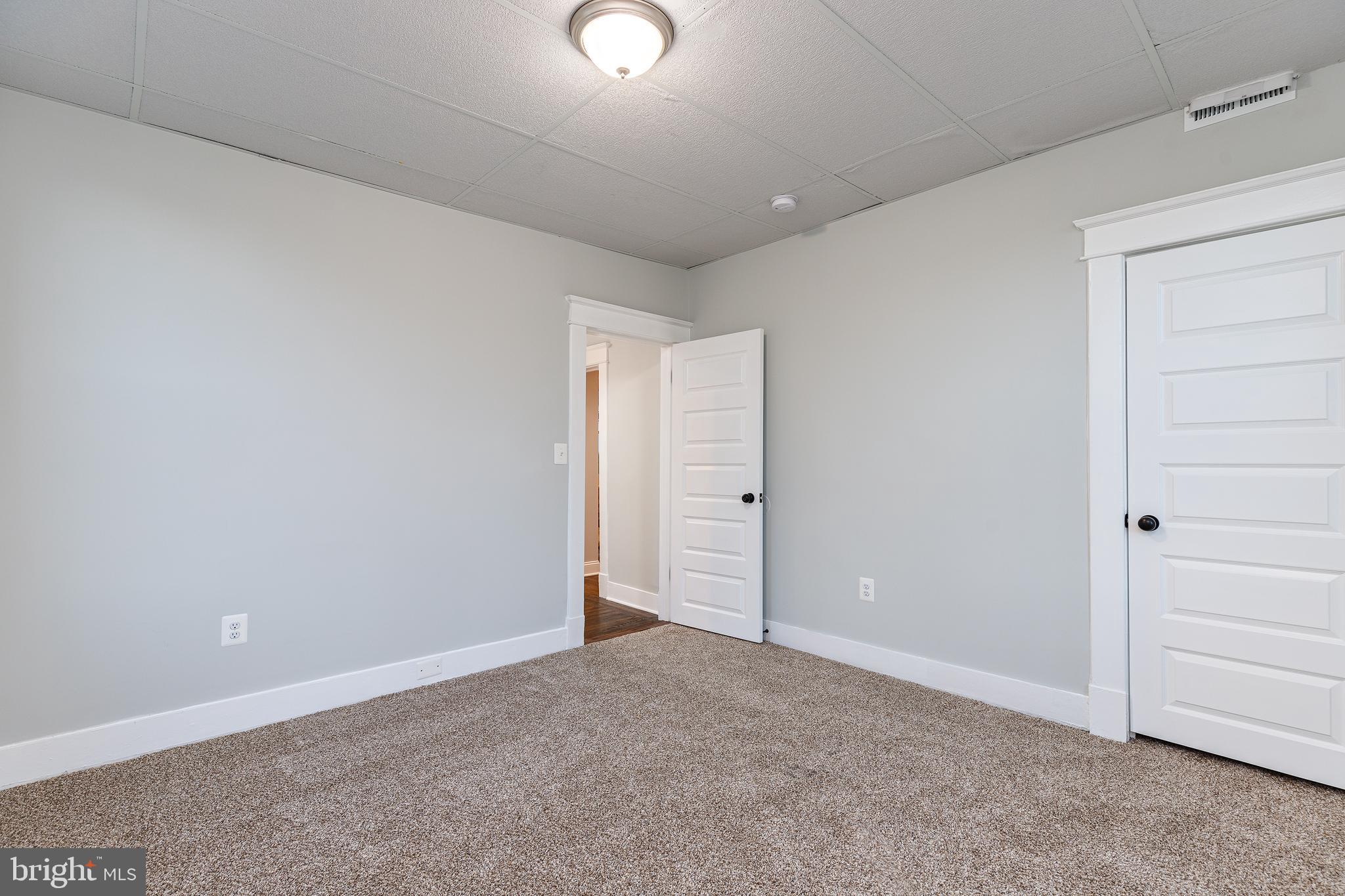 HOWARD PARK - Residential