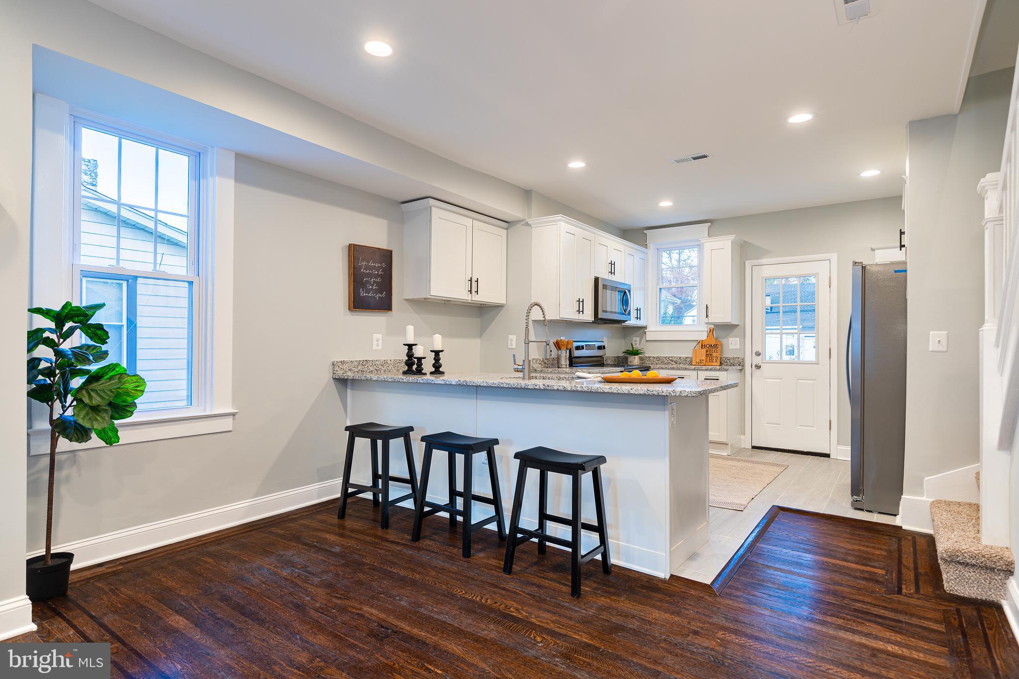 HOWARD PARK - Residential