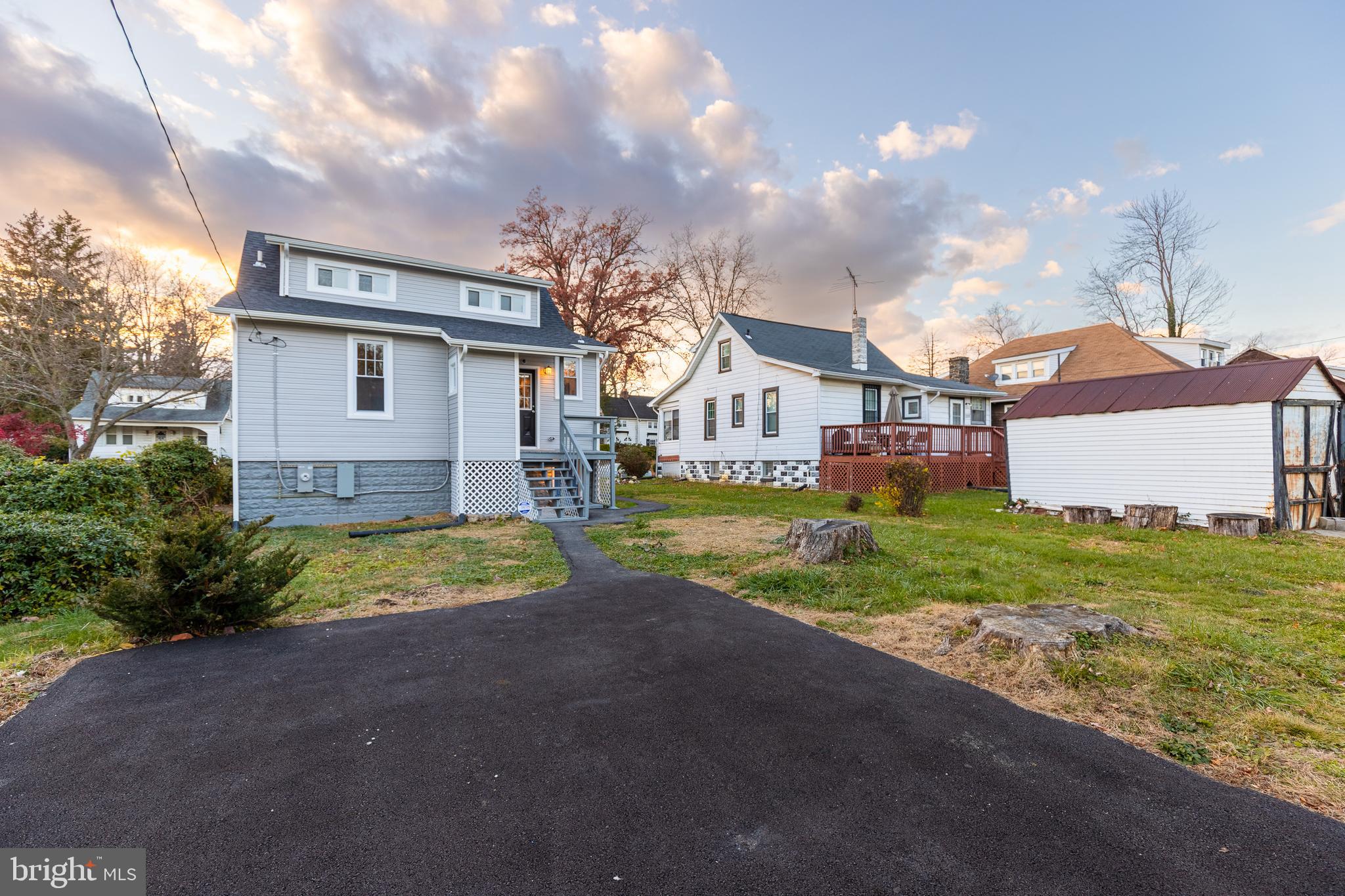 HOWARD PARK - Residential