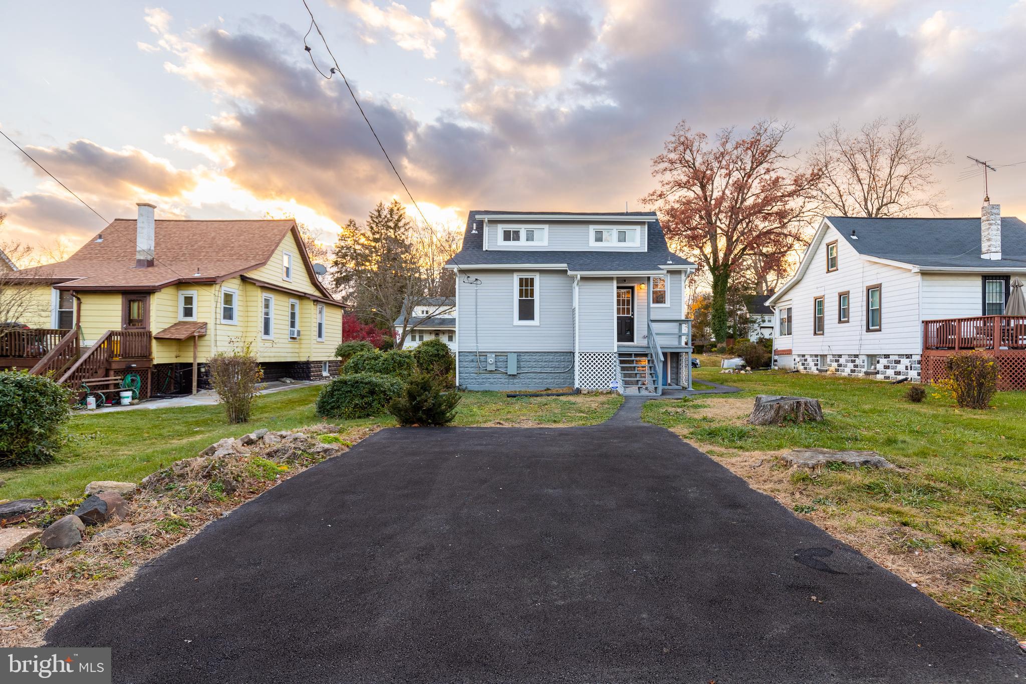 HOWARD PARK - Residential