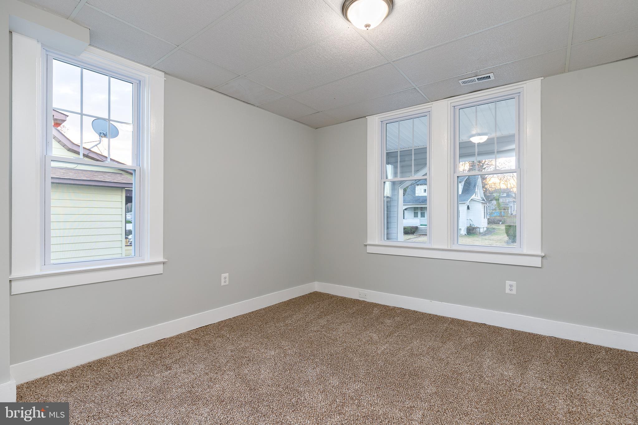 HOWARD PARK - Residential