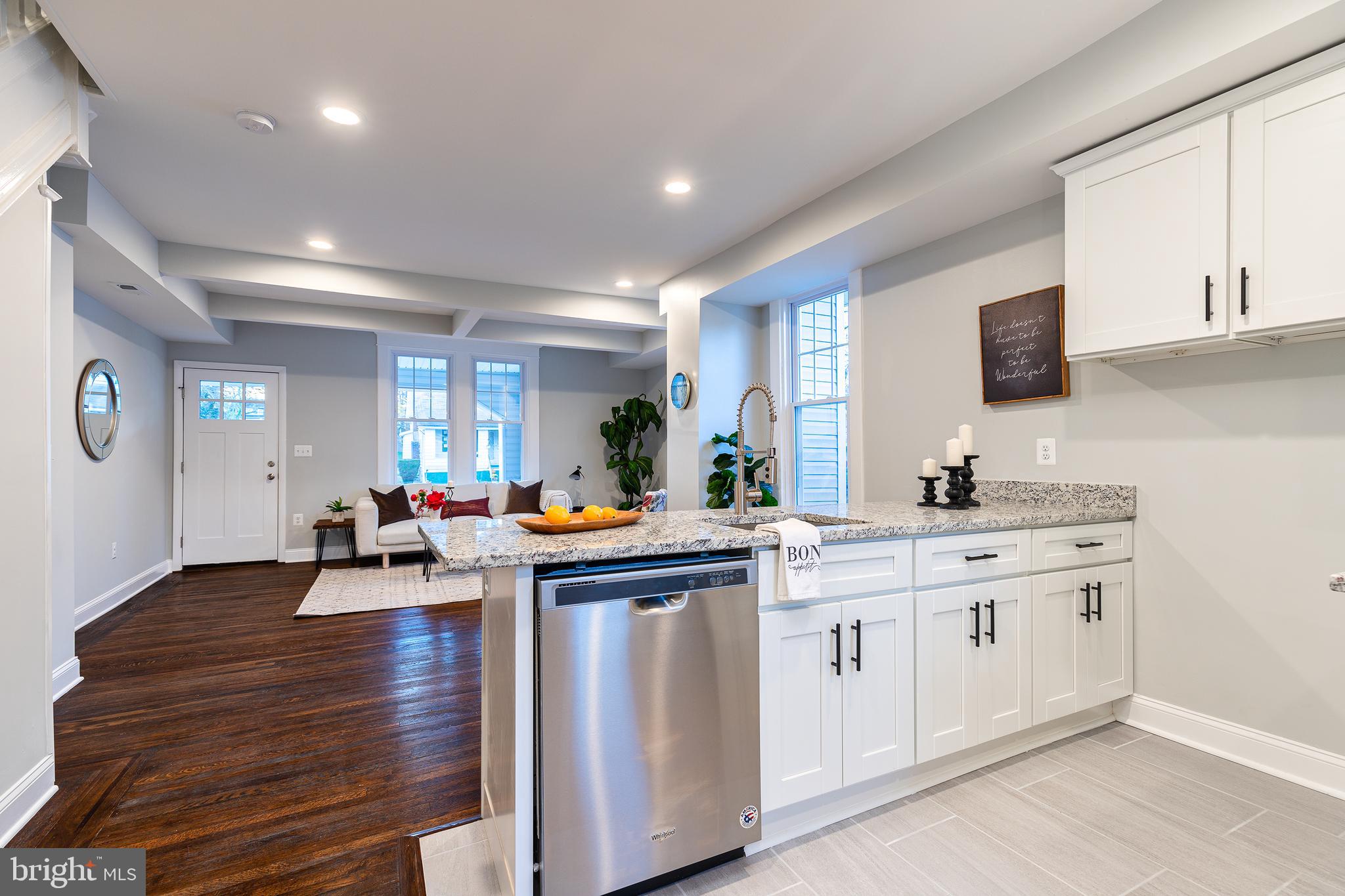 HOWARD PARK - Residential