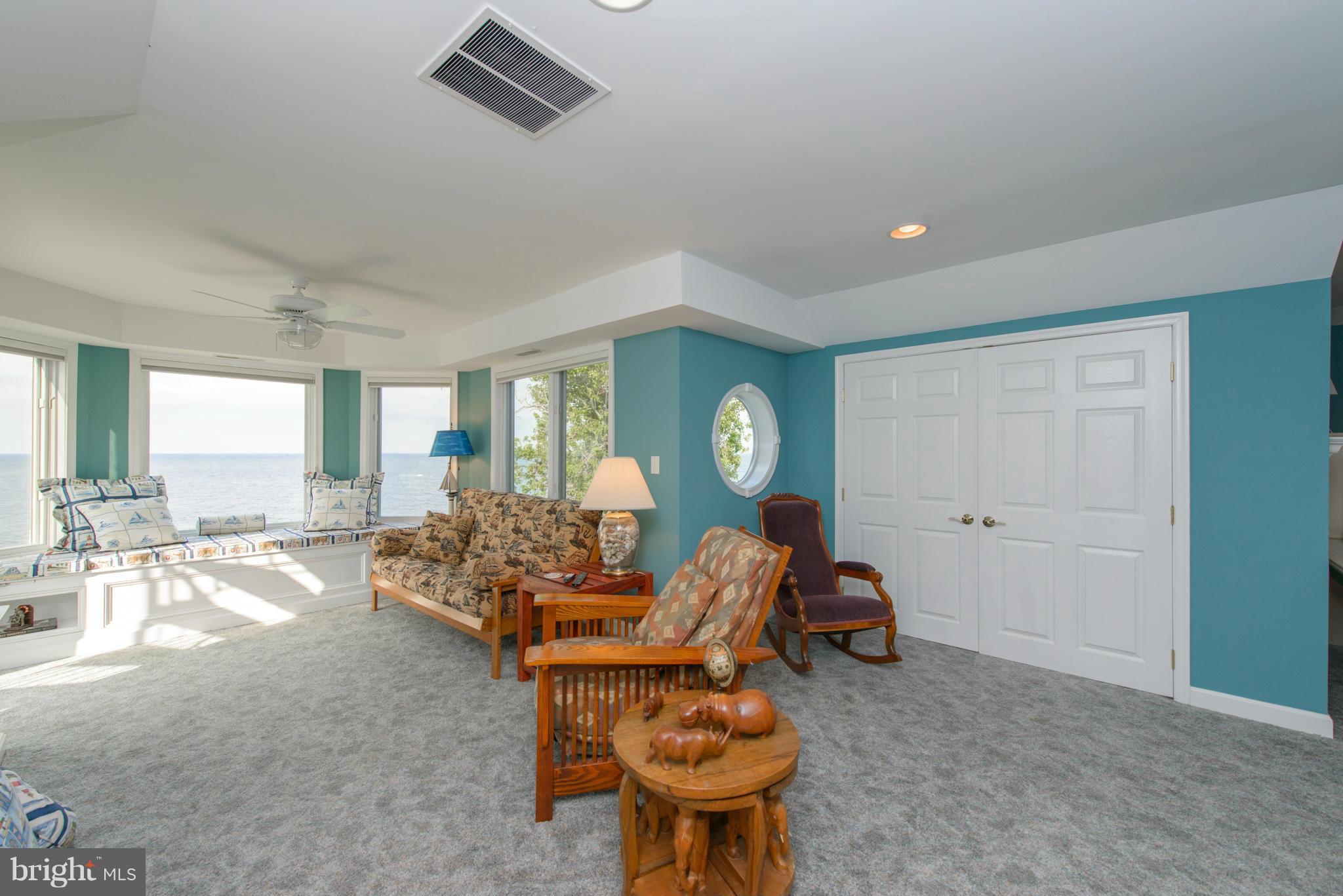 NORTH BEACH PARK - Residential