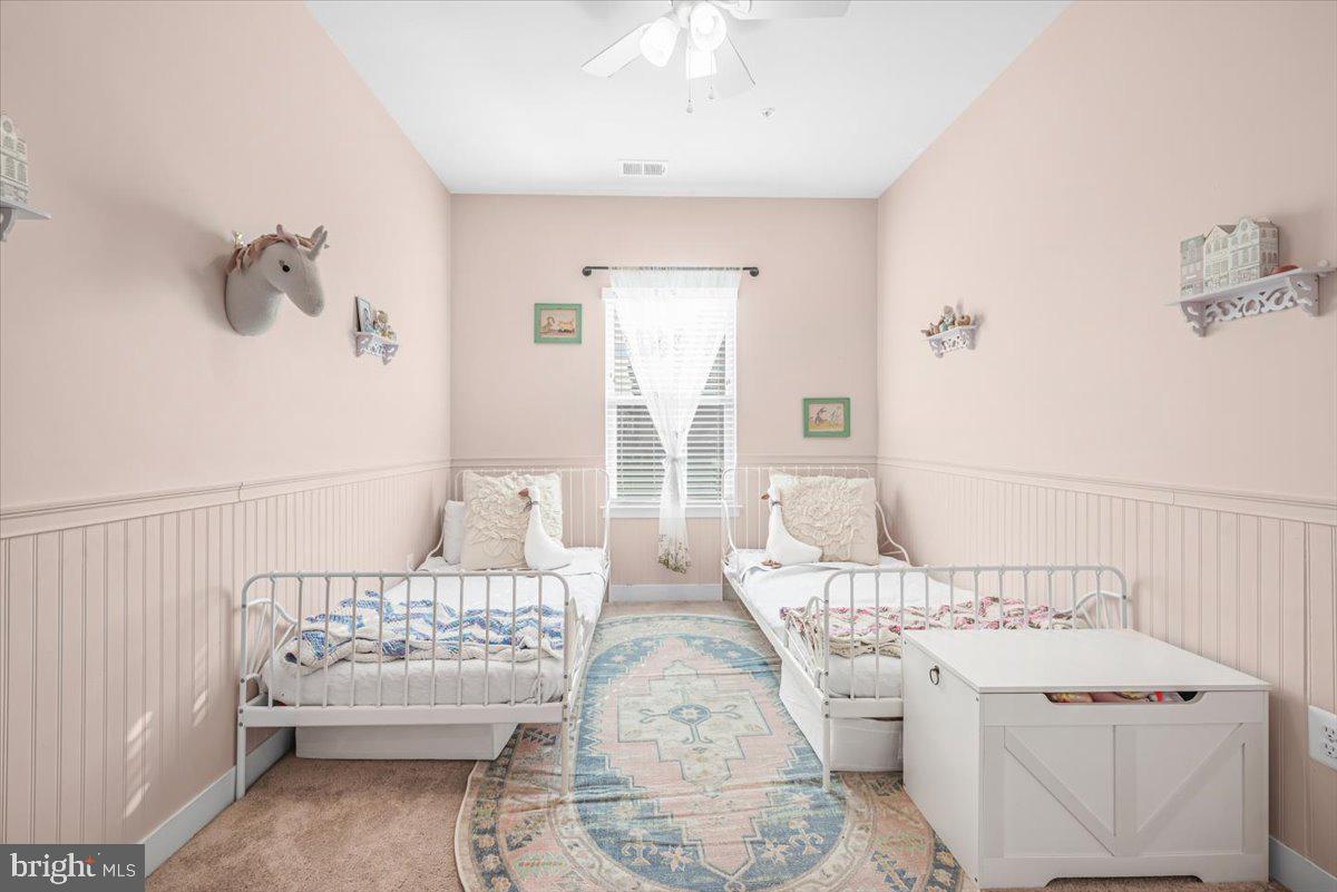 LAKE LINGANORE TOWN CENTER - Residential