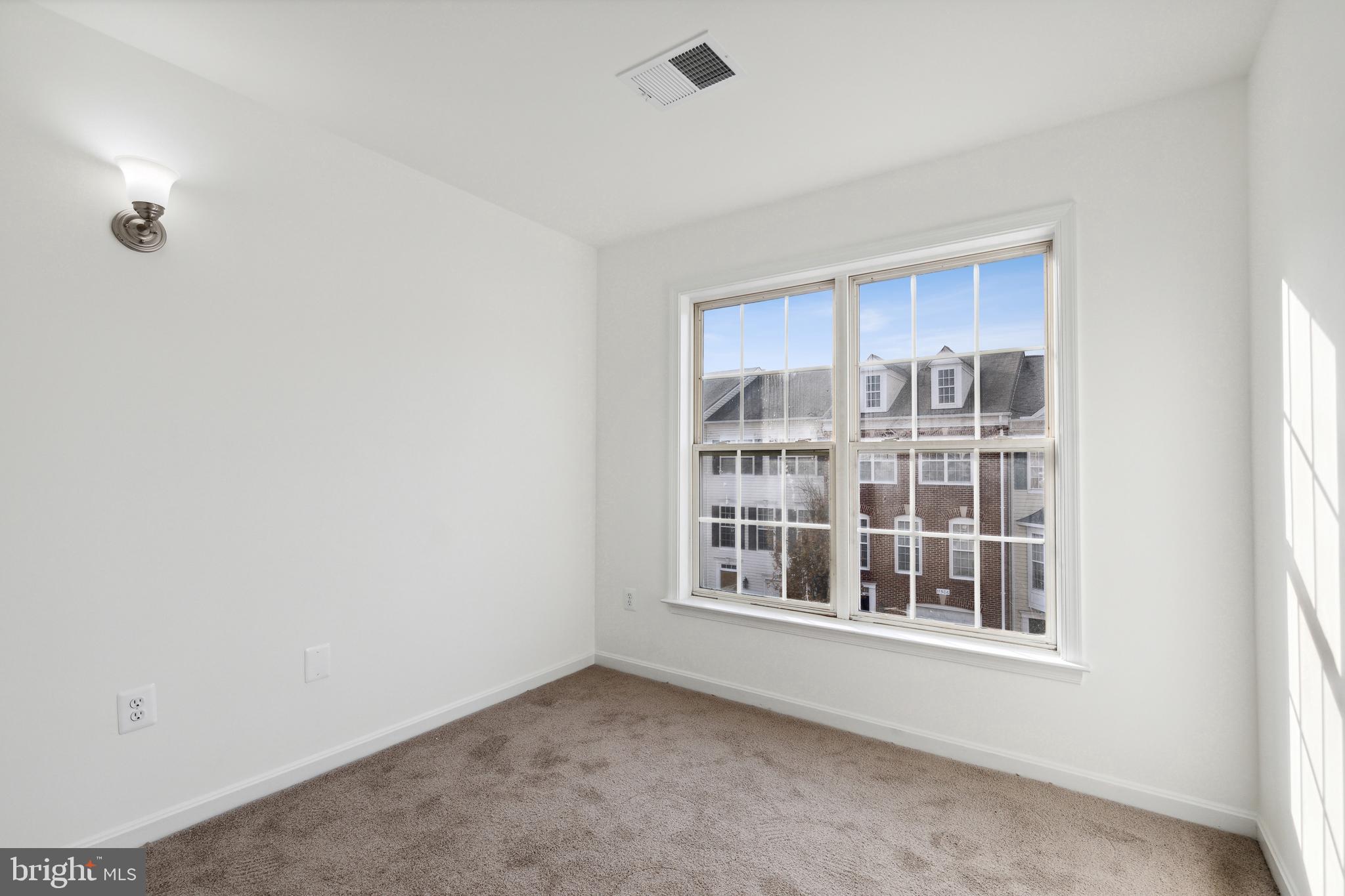 GATESTONE - Residential