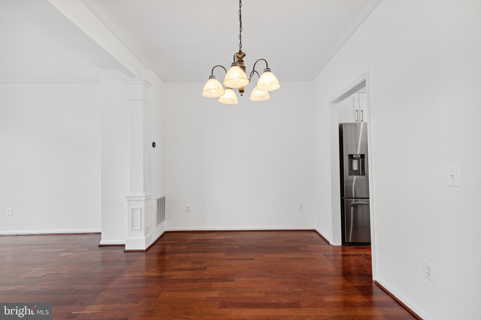 GATESTONE - Residential