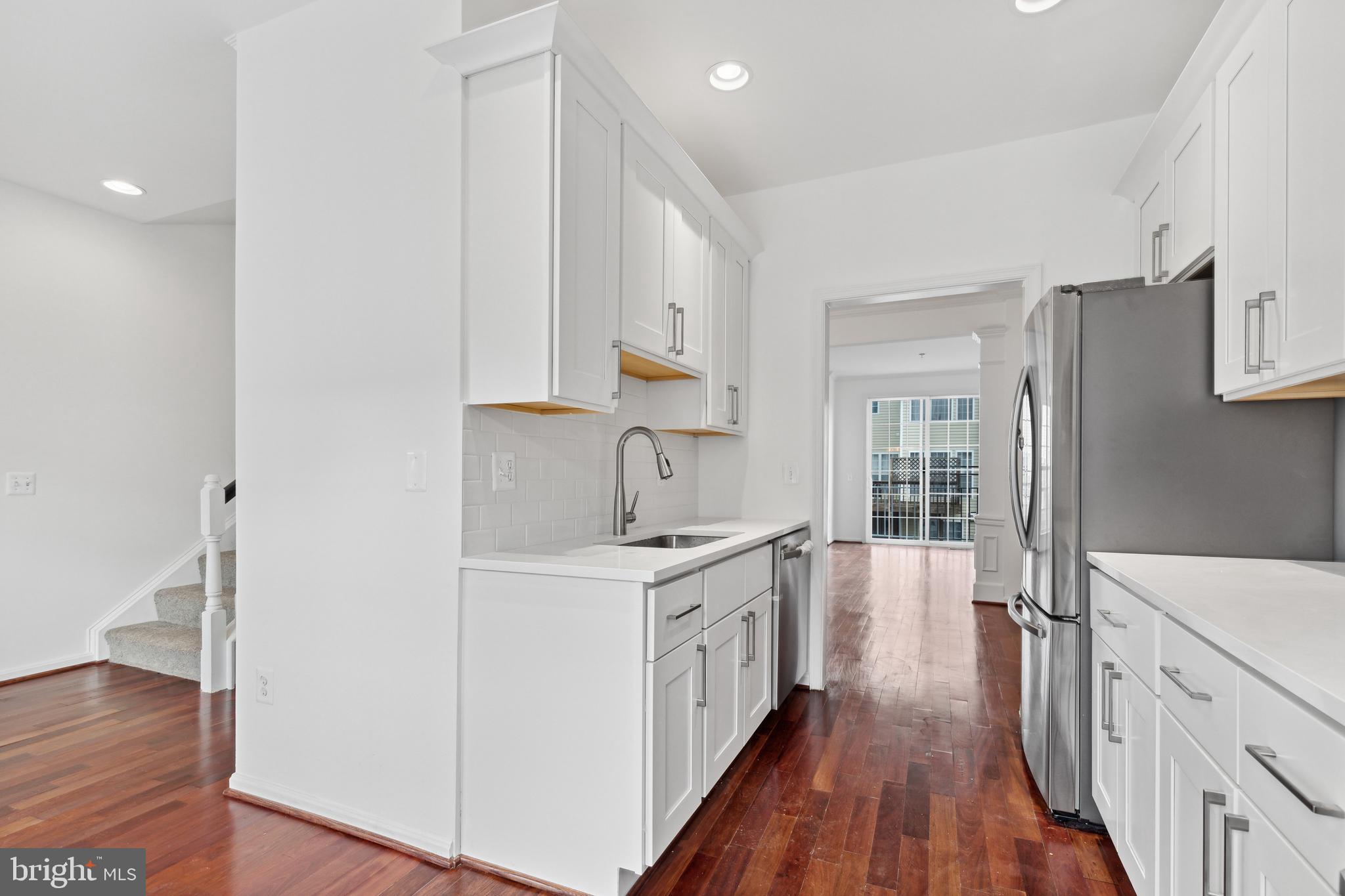 GATESTONE - Residential