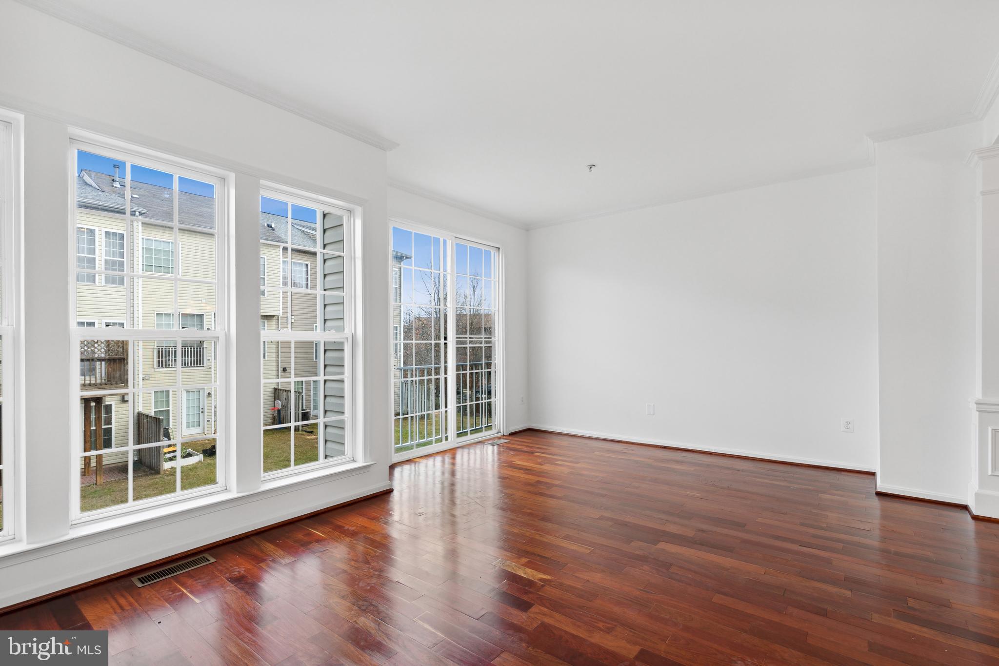 GATESTONE - Residential