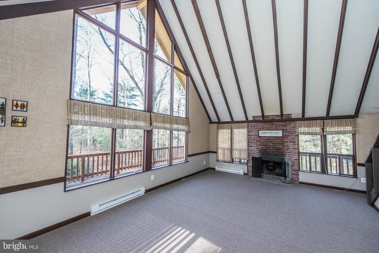 SPRUCE PINE HOLLOW - Residential