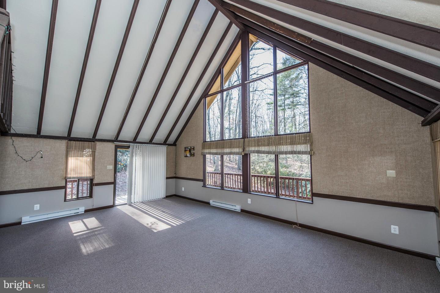 SPRUCE PINE HOLLOW - Residential