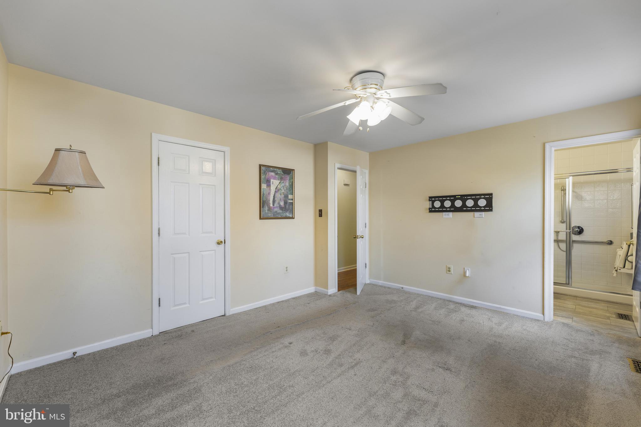 DISTRICT HEIGHTS - Residential