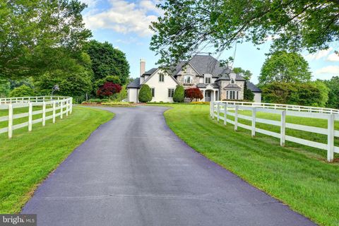 6501 CLIFTON ROAD CLIFTON VA 20124