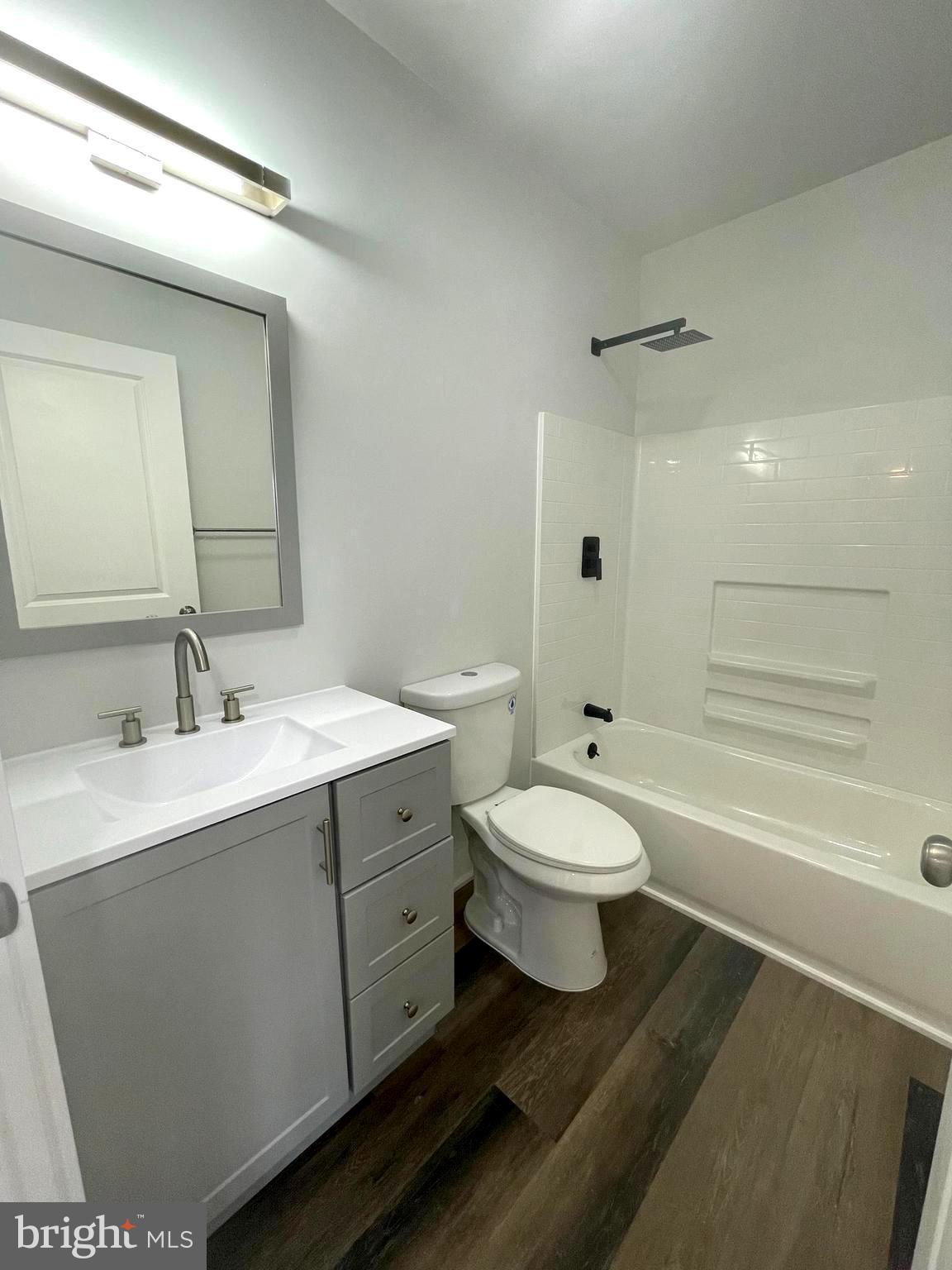 RIVER VIEW PARK - Residential