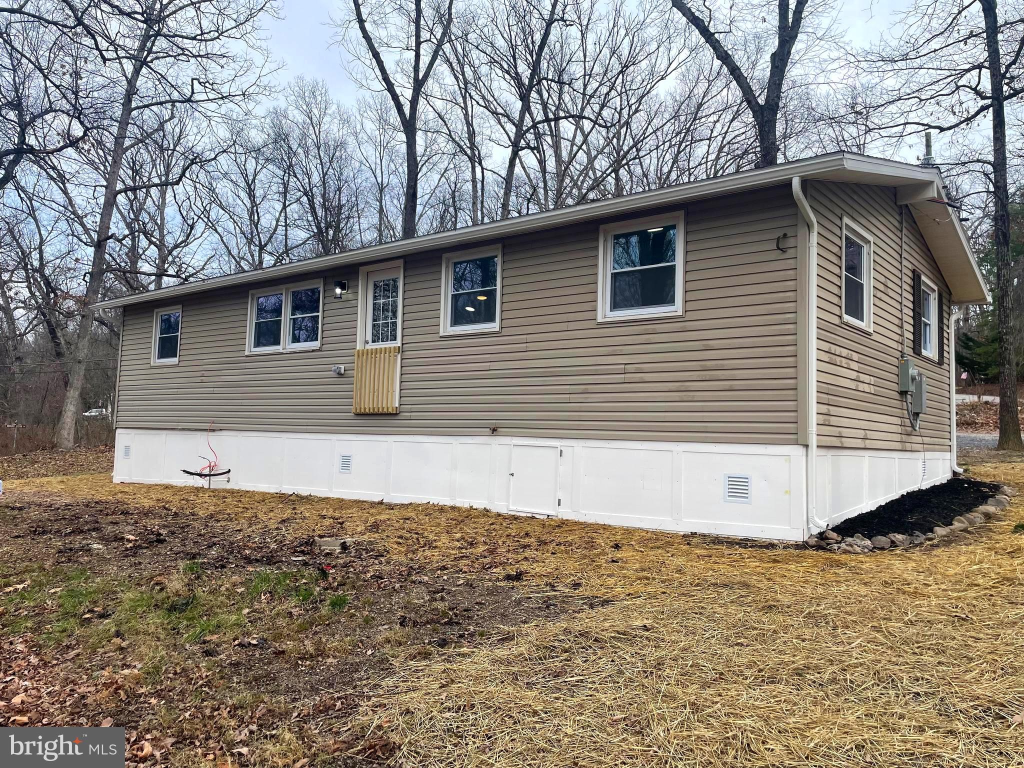 RIVER VIEW PARK - Residential