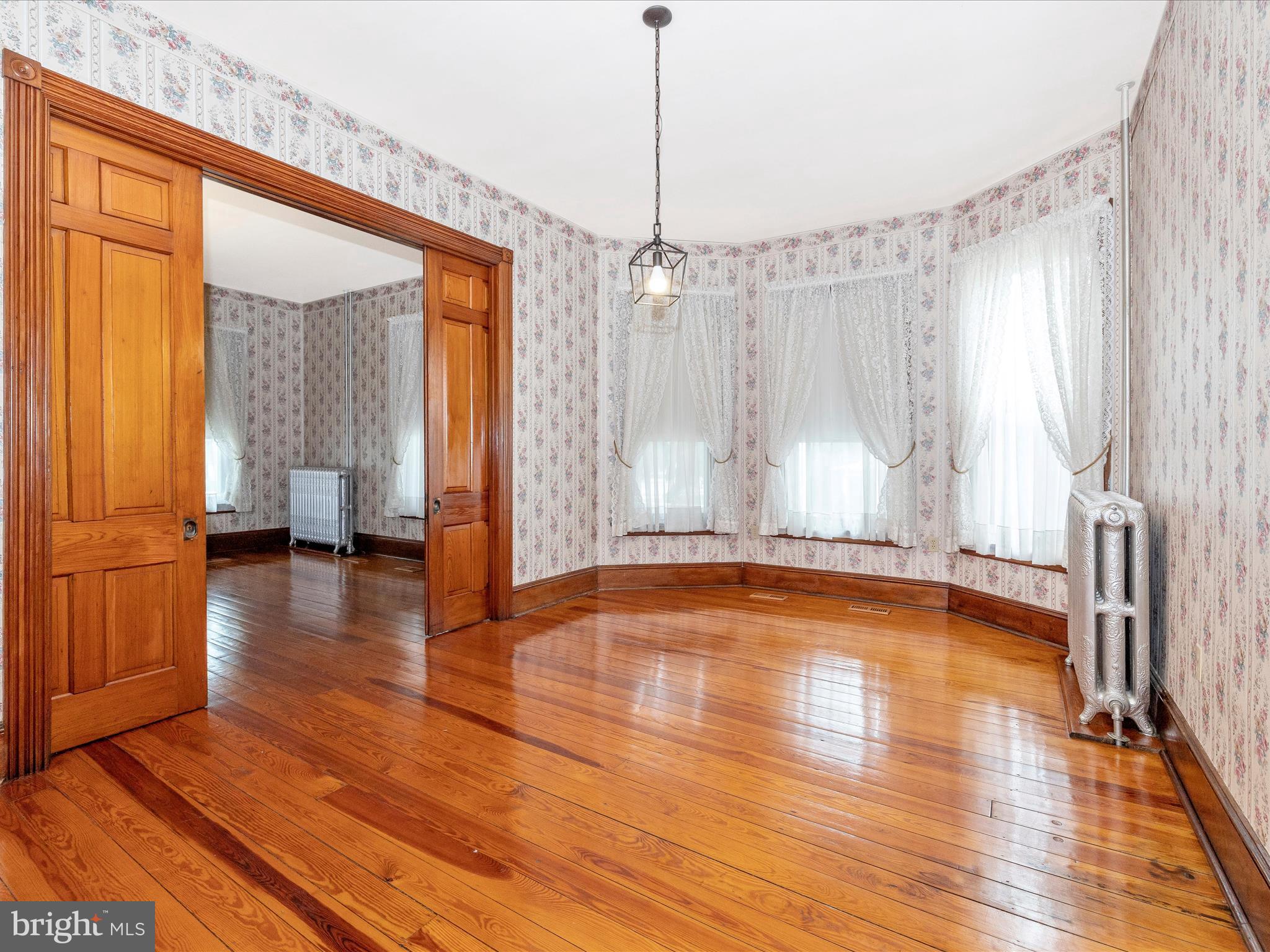 MIDDLETOWN - Residential