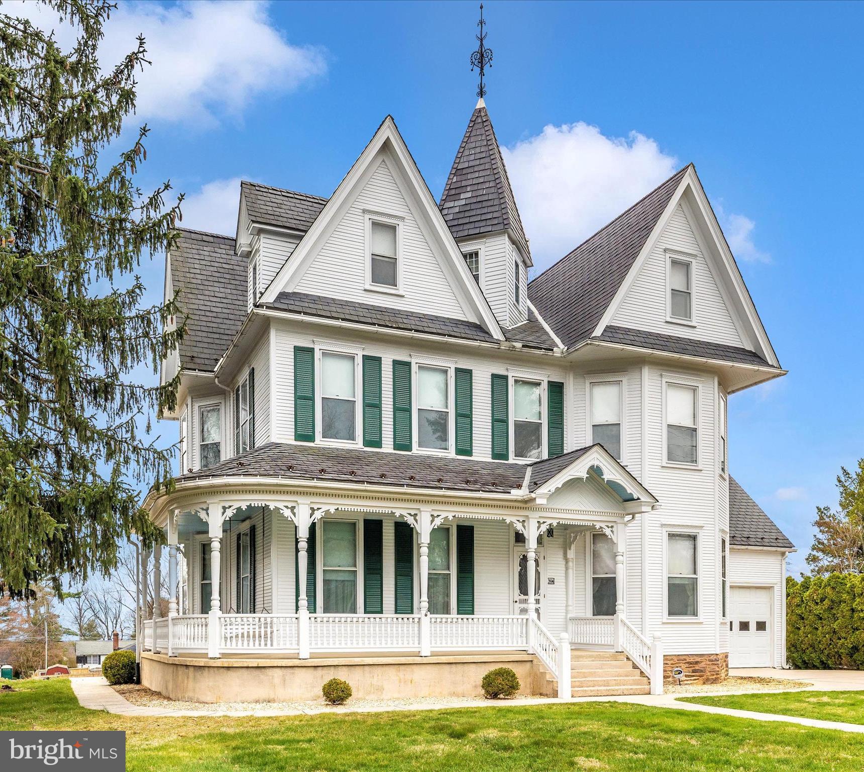 MIDDLETOWN - Residential