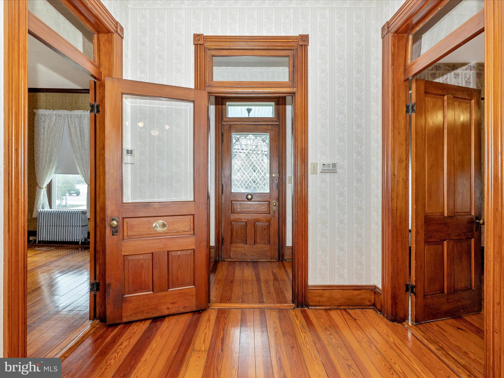 MIDDLETOWN - Residential