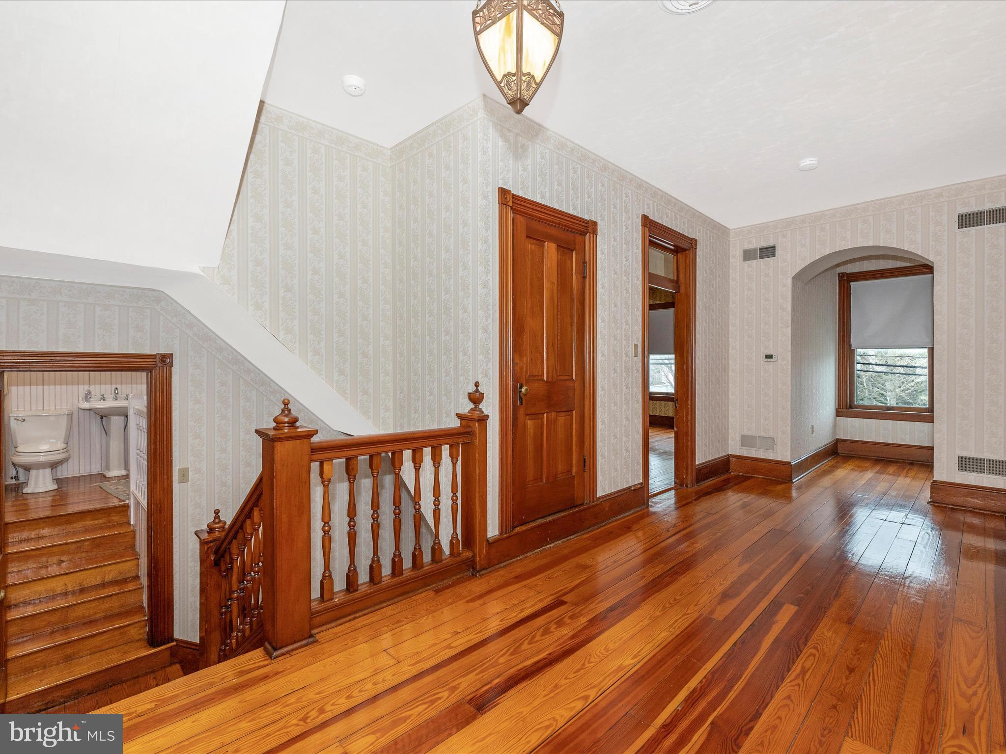 MIDDLETOWN - Residential