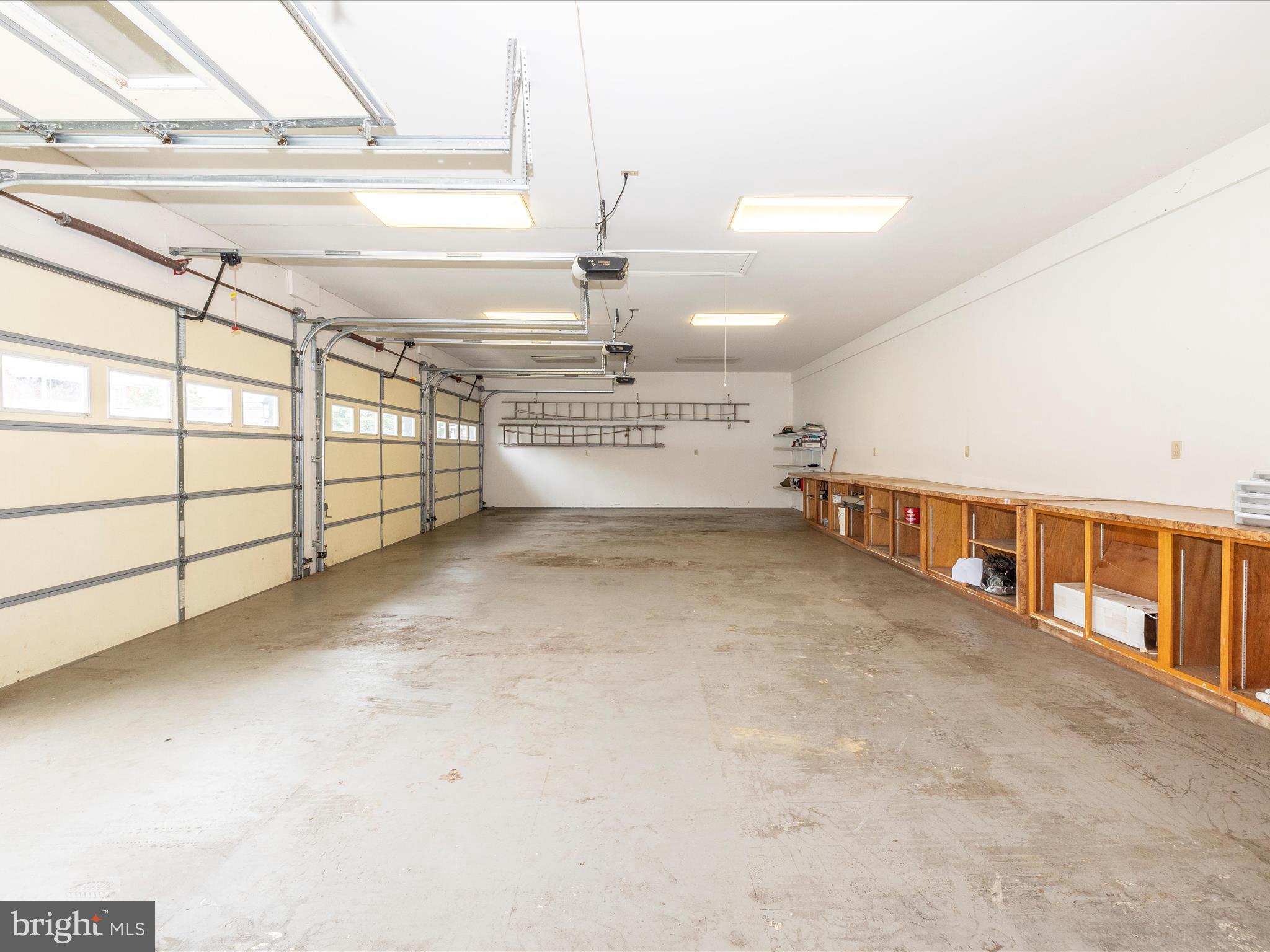 MIDDLETOWN - Residential