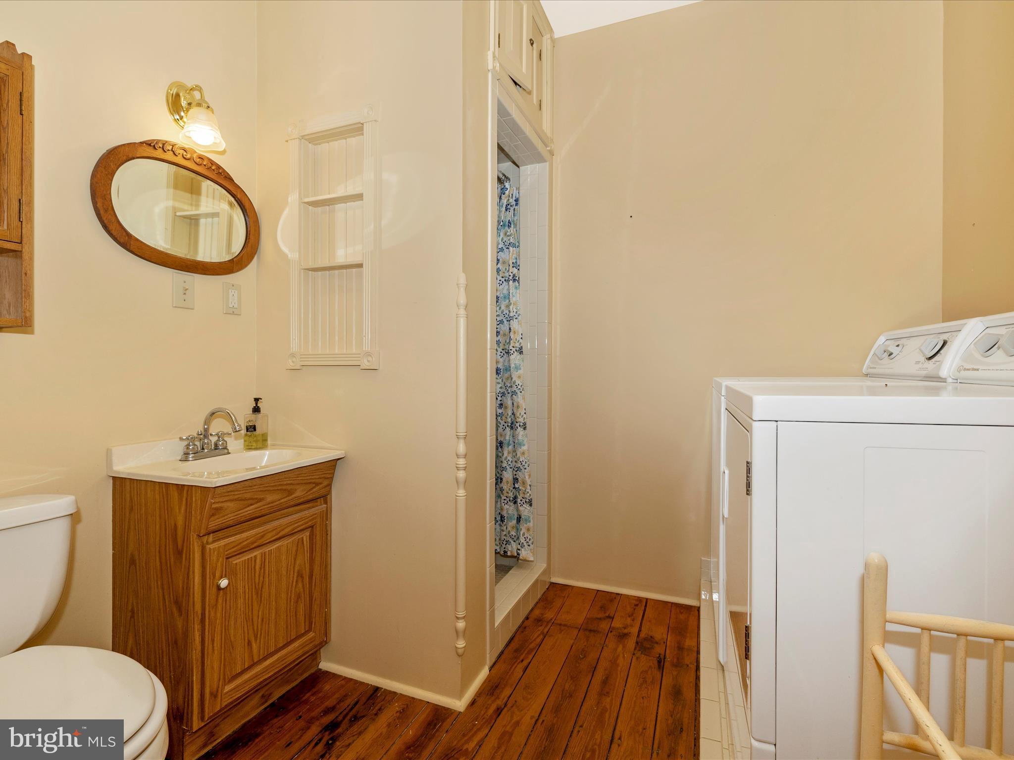 MIDDLETOWN - Residential