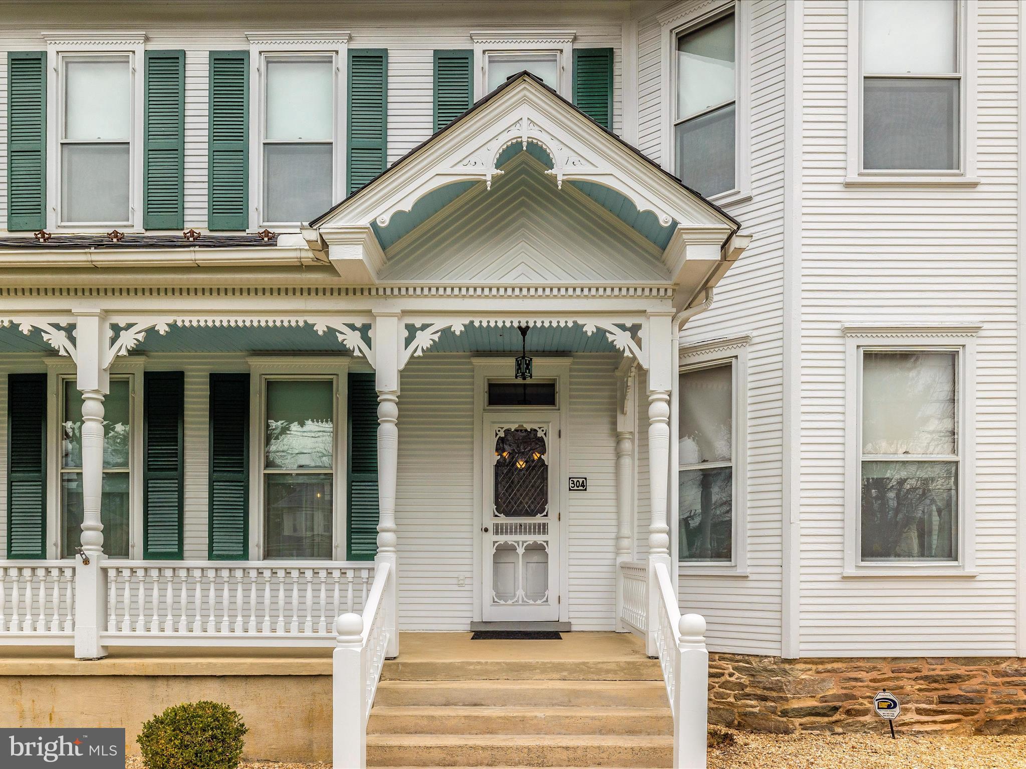 MIDDLETOWN - Residential