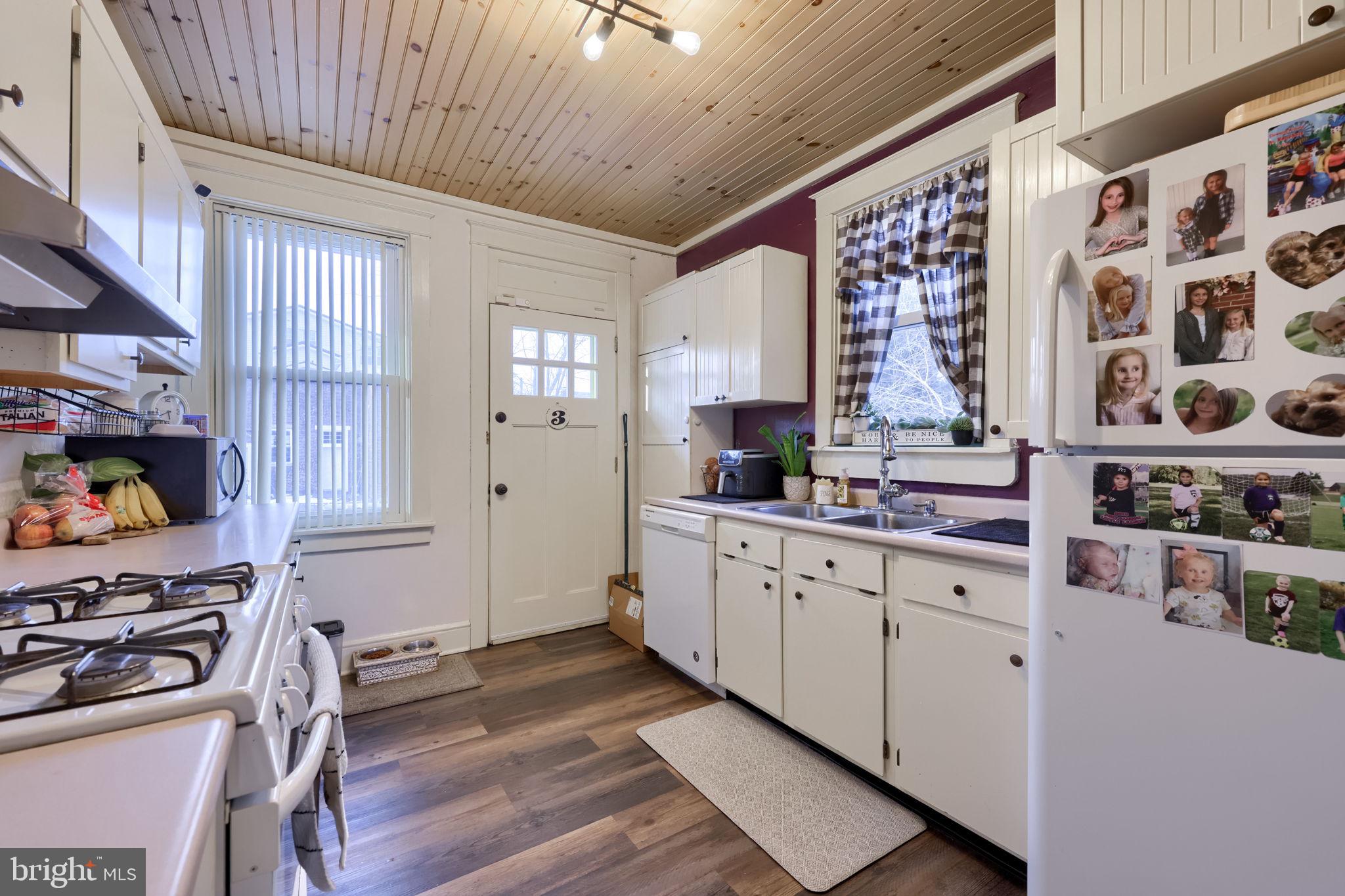 SOWE NEIGHBORHOOD / CABBAGE HILL - Residential