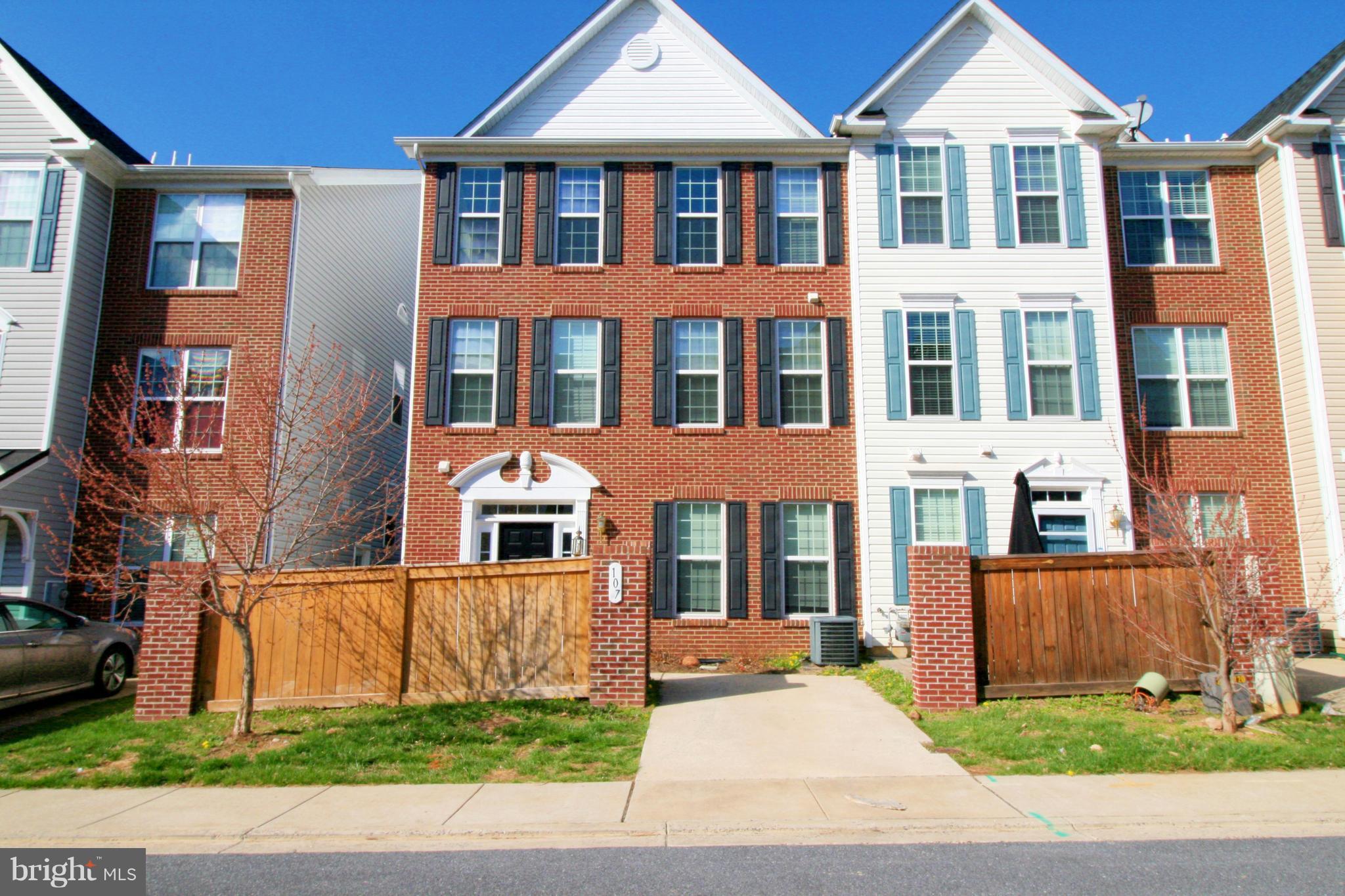 Beautifully Maintained, Gorgeous End Unit Town home in Sought After Taskers Chance in Frederick! Martha Washington Model. 3 above ground levels. Hardwood floor on main floor. New carpet on top 2 levels. 3 Spacious Bedrooms, 2.5 baths and Plenty of Living Space! 3rd level Master Suite with own bath and walk-in closet. Upper level bedroom laundry area. Available immediately . Minimium income over $100k
. Credit over 700 and two year lease required. Tenants pay all utilities. NO CATS DUE TO ALLERGIES
