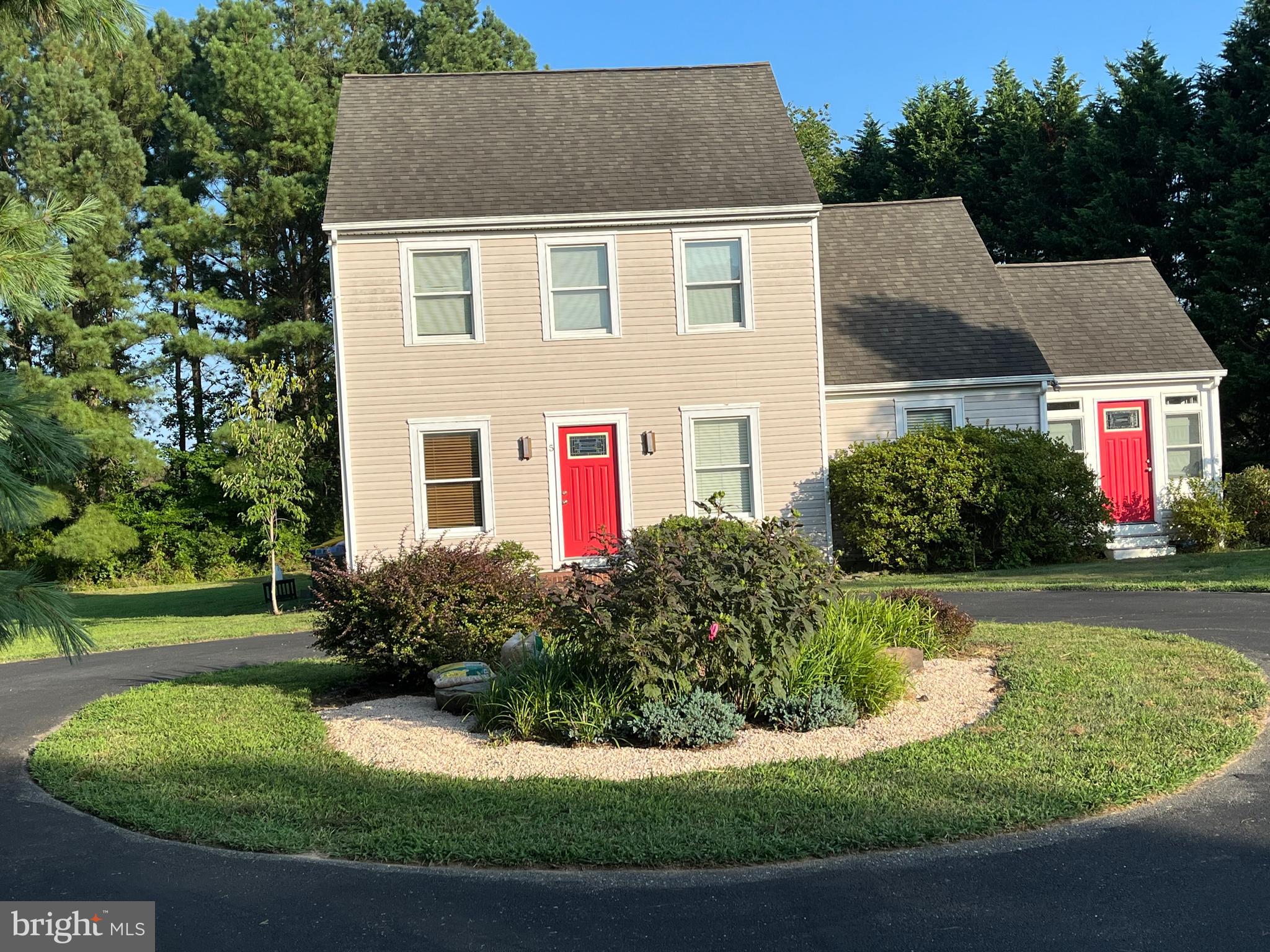 ROLLING MEADOWS - Residential