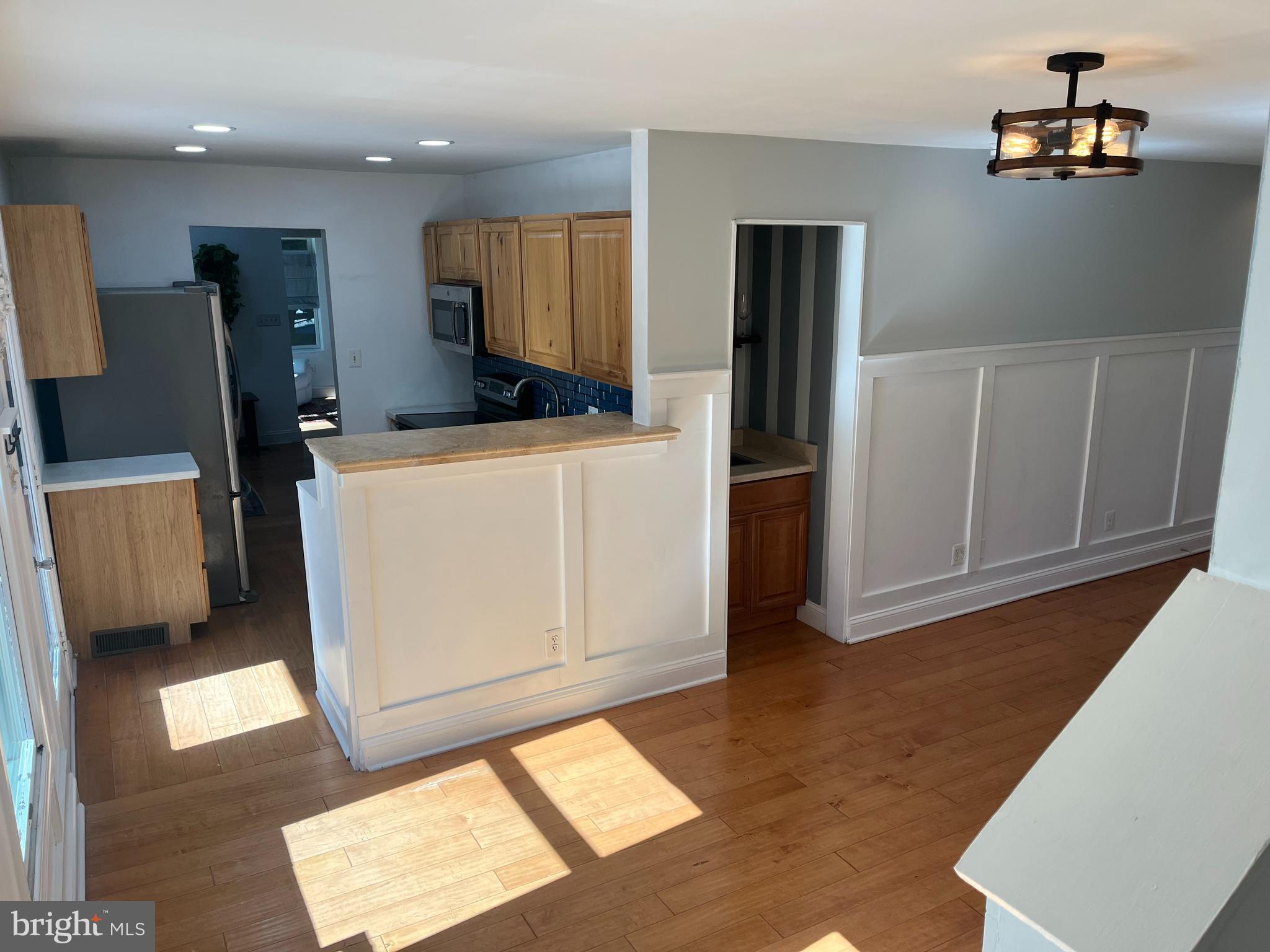 ROLLING MEADOWS - Residential