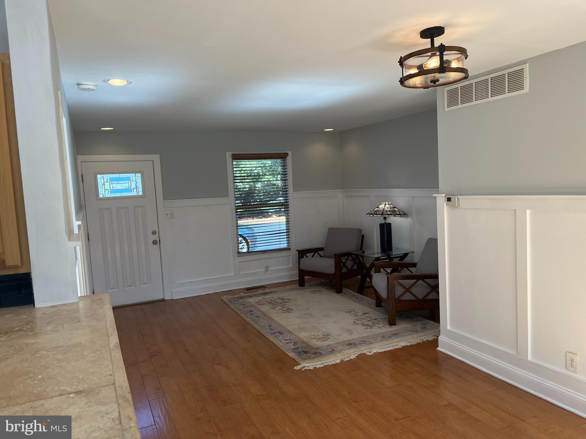 ROLLING MEADOWS - Residential