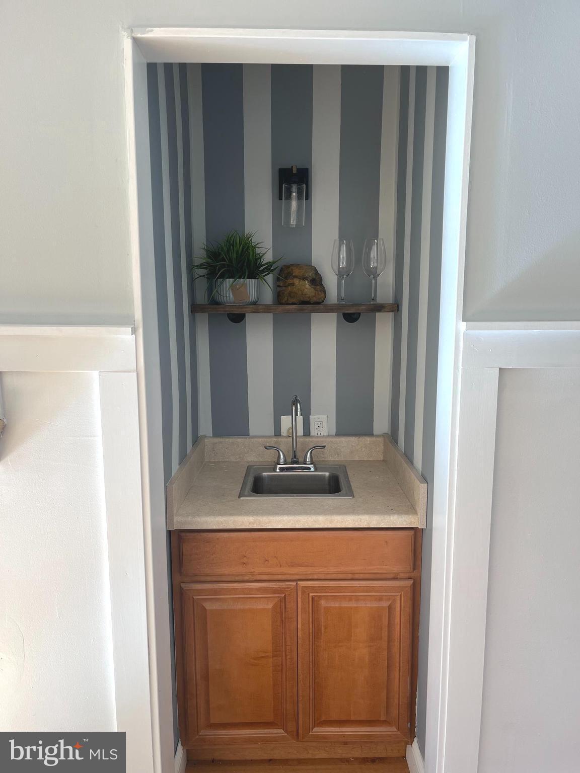 ROLLING MEADOWS - Residential