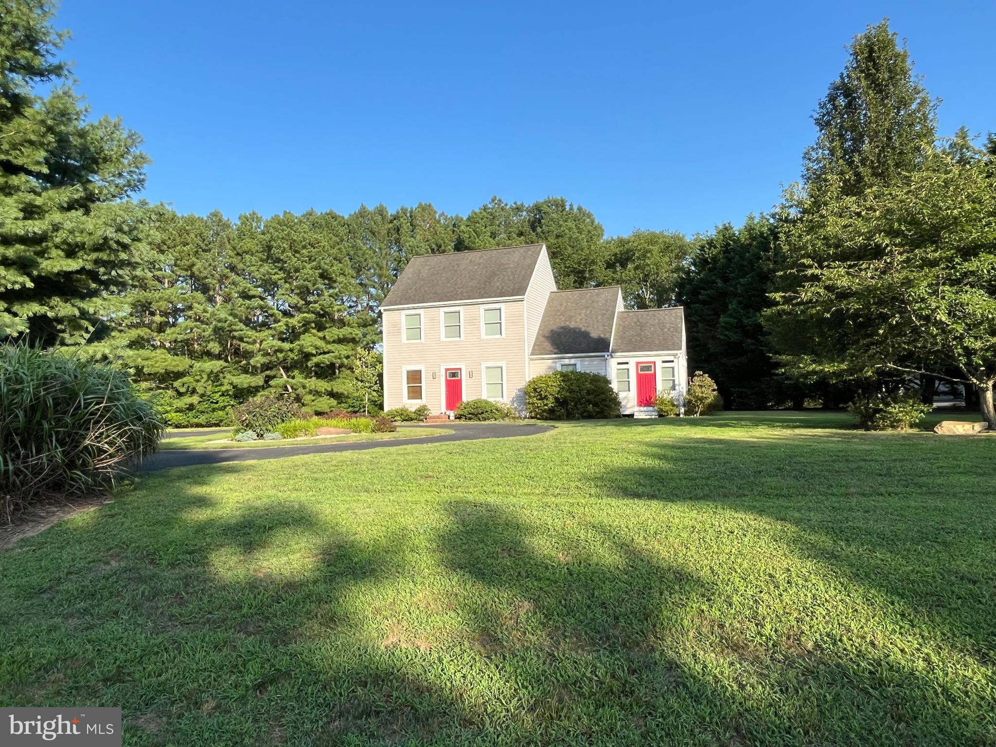 ROLLING MEADOWS - Residential