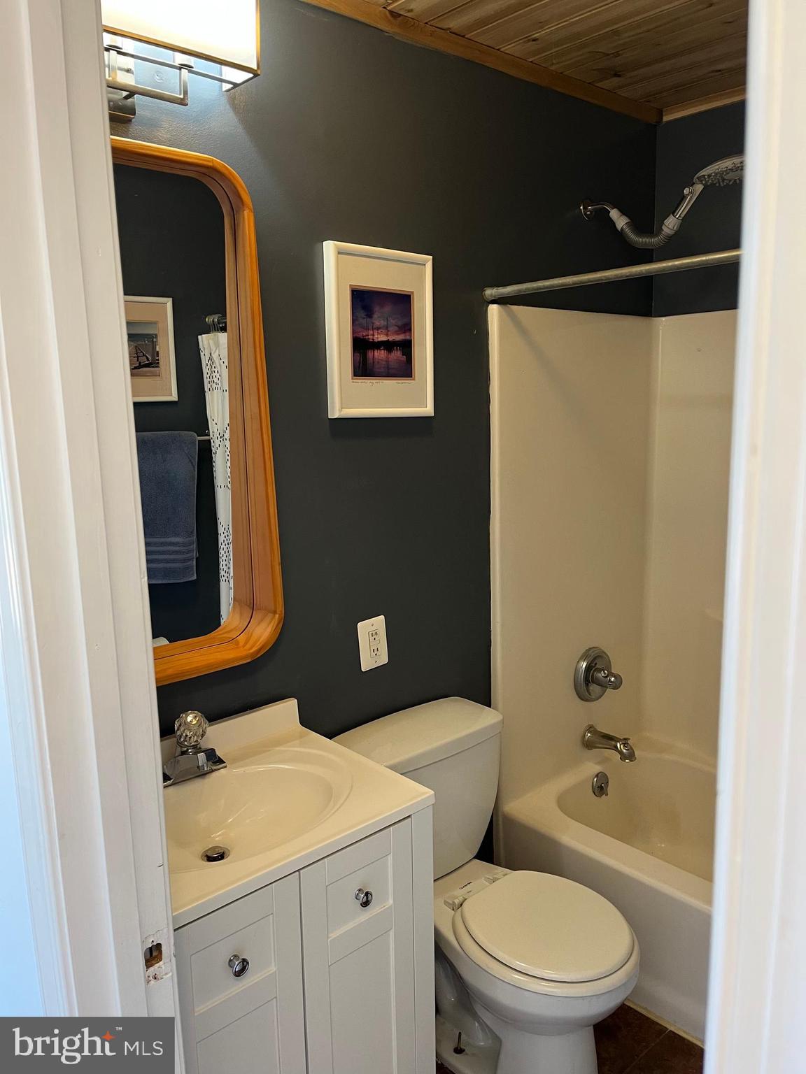 ROLLING MEADOWS - Residential